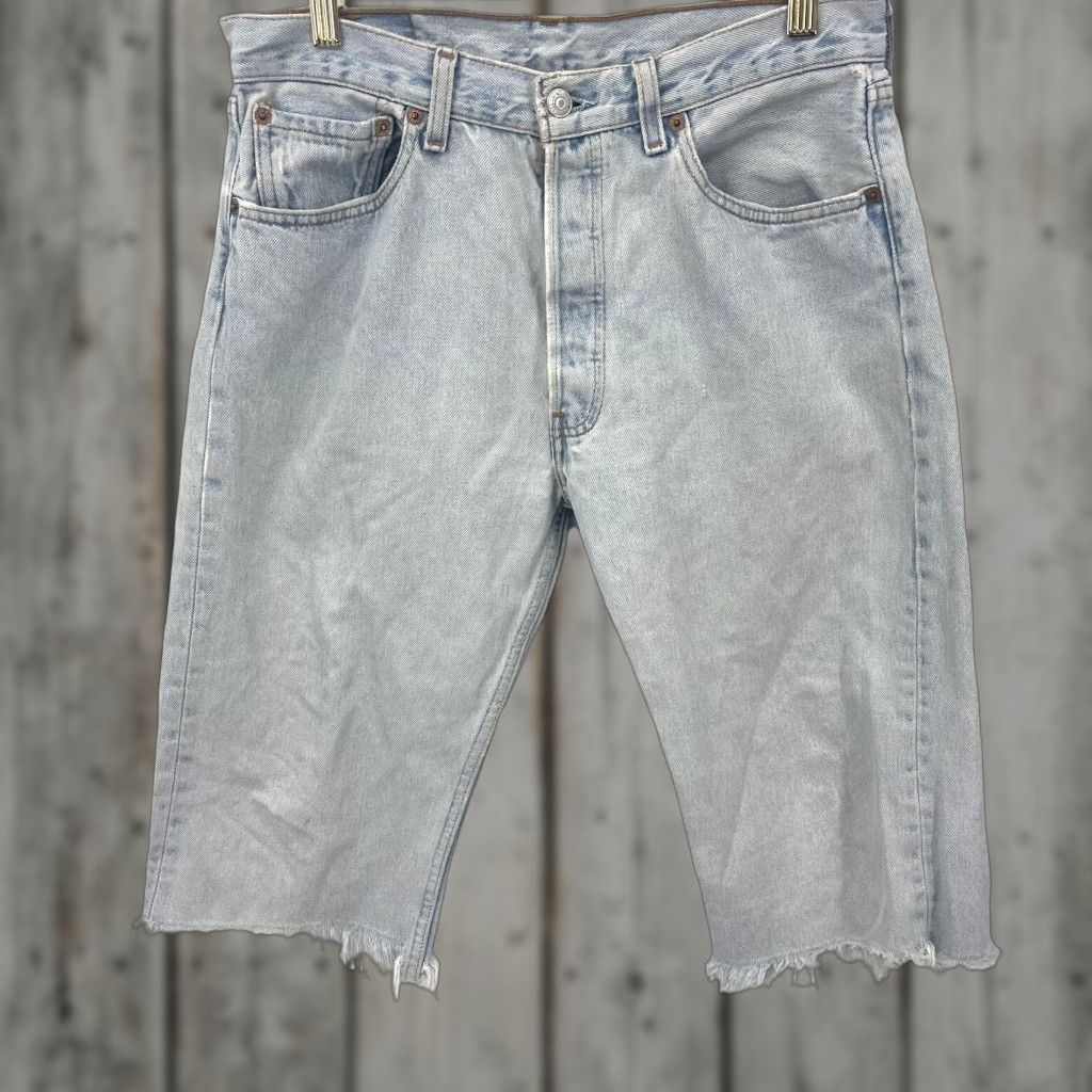 Levi's VINTAGE Levi's 501 High Rise Denim Jeans Womens 33 Blue Cut Off USA Jorts Size 24" / US 00 / IT 34 - 1 Thumbnail