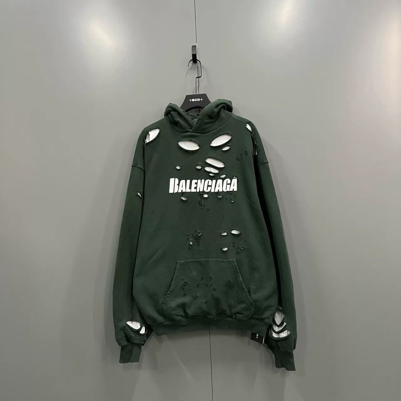 Balenciaga balenciaga green distressed logo hoodie Size US XXS / EU 40 - 1 Thumbnail