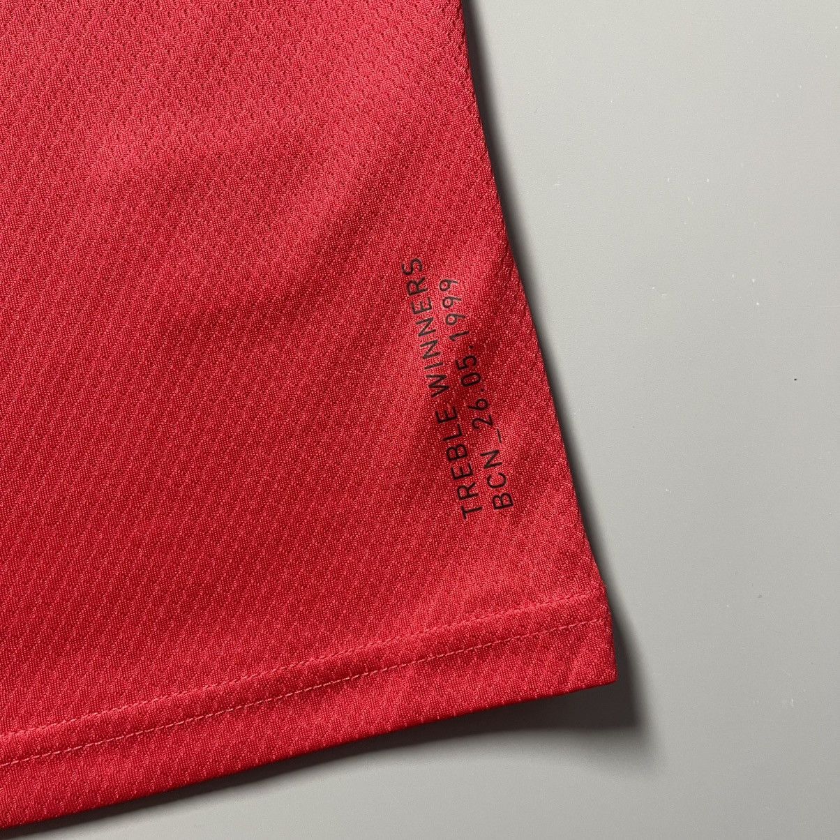 Adidas × Vintage MAN UNITED ADIDAS 2019/2020 FOOTBALL HOME JERSEY #7 BECKHAM Size US M / EU 48-50 / 2 - 10 Thumbnail