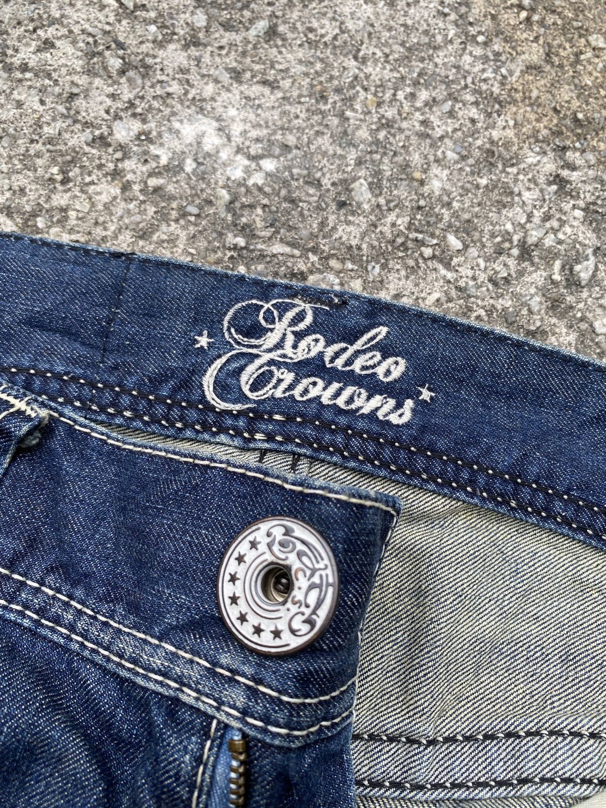 Japanese Brand Flare Rodeo Crown Japan Claw Marks Design Low Rise Denim Size US 30 / EU 46 - 17 Thumbnail
