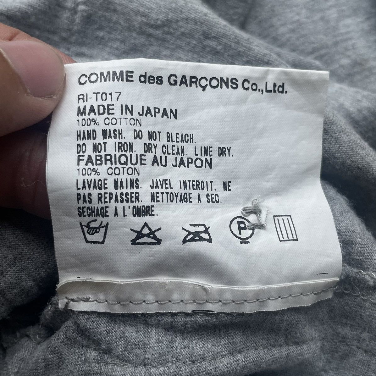 Comme des Garcons 🇯🇵 Vintage AW2002 Robe De Chambre Comme Des Garcons Cardigan Size XS / US 0-2 / IT 36-38 - 10 Thumbnail