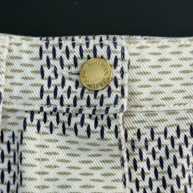 Louis Vuitton Louis Vuitton Beige Checkerboard Leather Skirt Size 39" - 8 Thumbnail