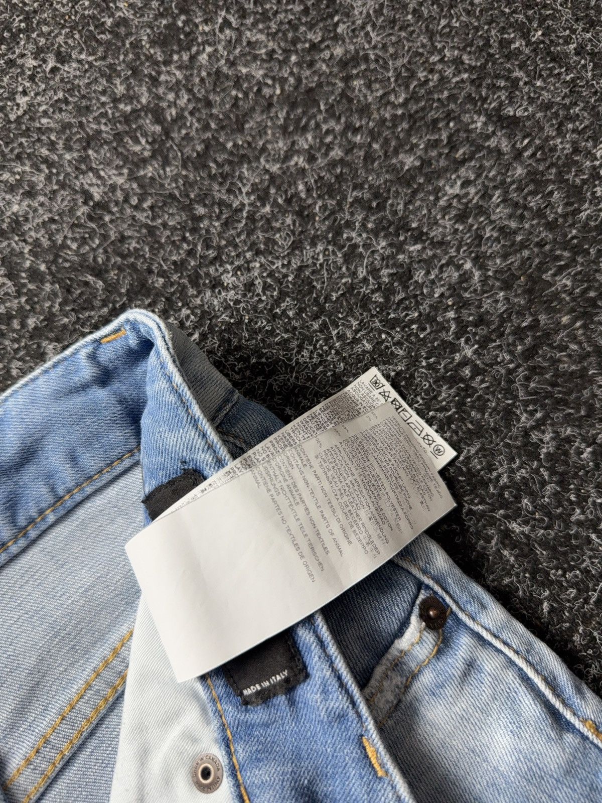 Dsquared2 00s Dsquared2 Distressed Light Wash Denim Jeans Size 38 Size 26" / US 2 / IT 38 - 11 Thumbnail