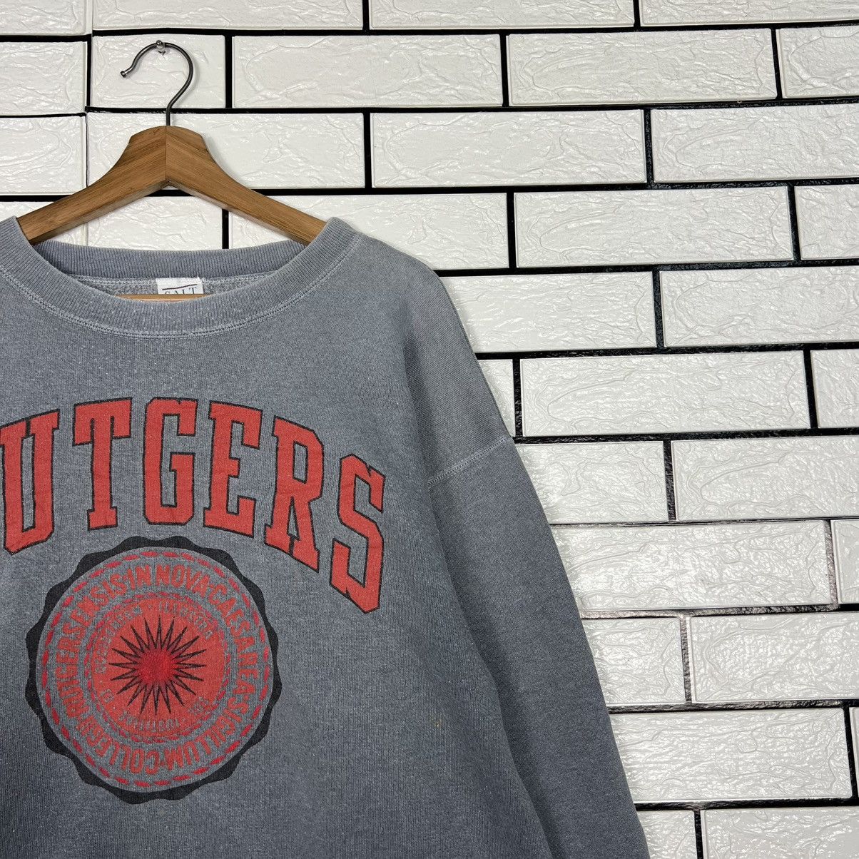 Vintage 90's RUTGERS UNIVERSITY Big Logo Sweatshirt #4171-C191 Size US L / EU 52-54 / 3 - 5 Thumbnail