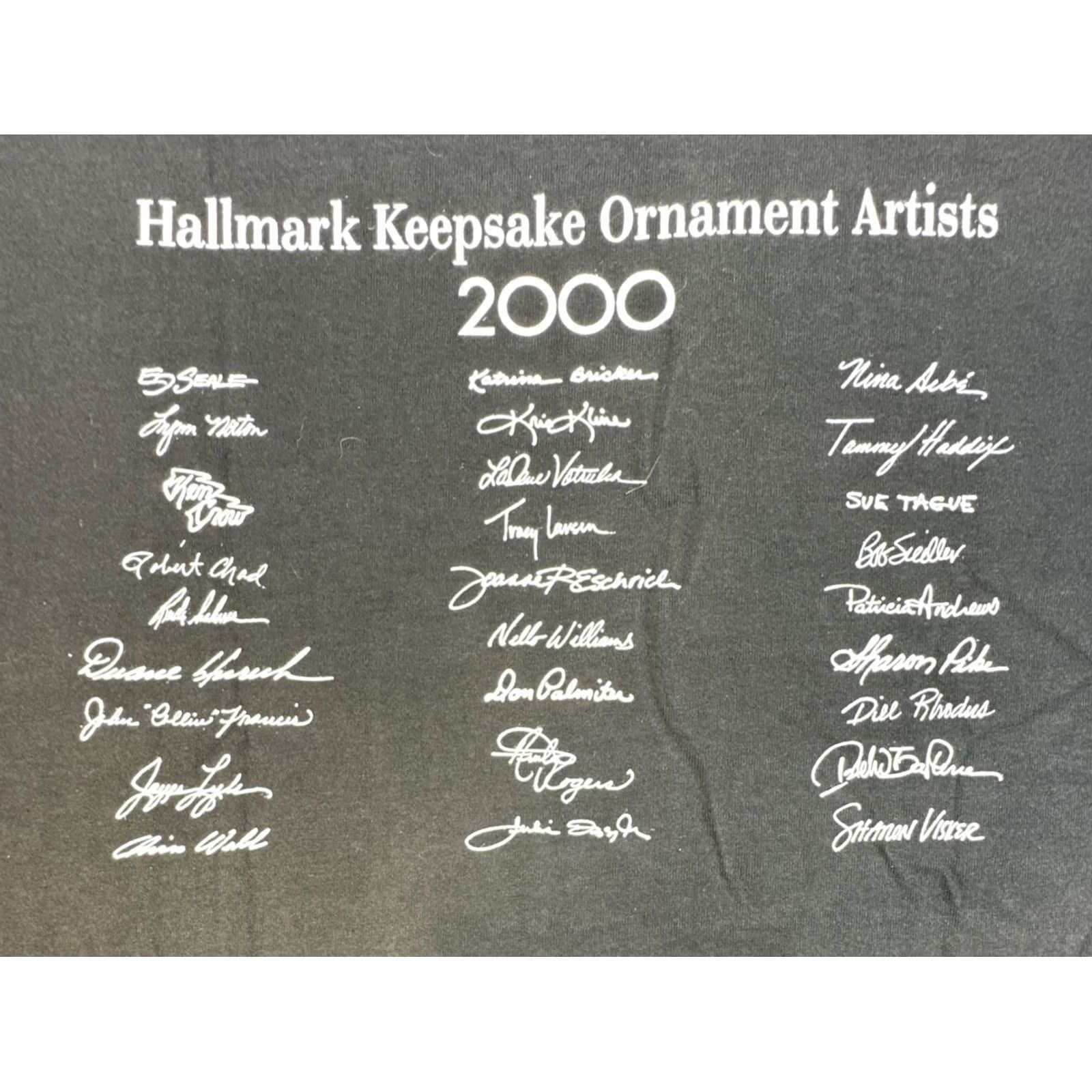 Fruit Of The Loom VINTAGE Hallmark Keepsake T-Shirt Graphic XL Black 1990s Christmas Collector Y2K Cotton Crew Neck Short Sleeve Unisex Adults Graphic Print Mens Womens Size US XL / EU 56 / 4 - 6 Thumbnail