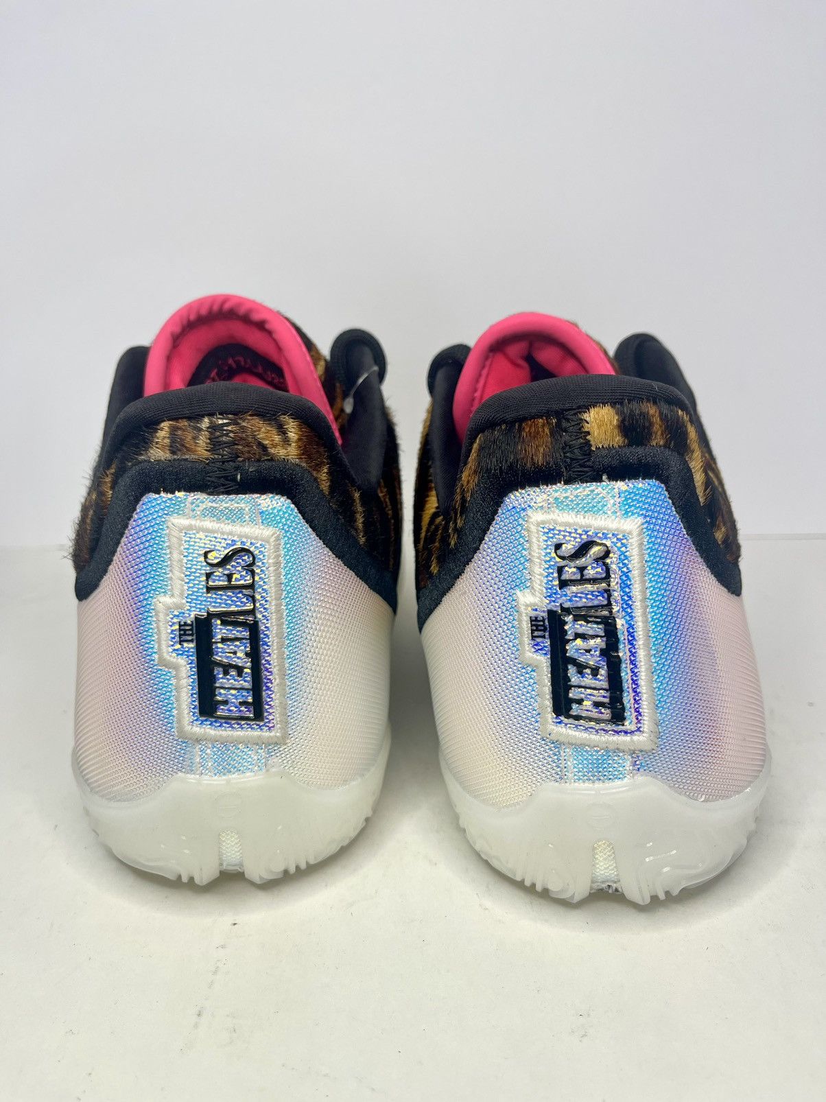Nike Nike LeBron 23 EP Heatwave Iridescent Size 9 IO1115-100 Size US 9 / EU 42 - 5 Thumbnail