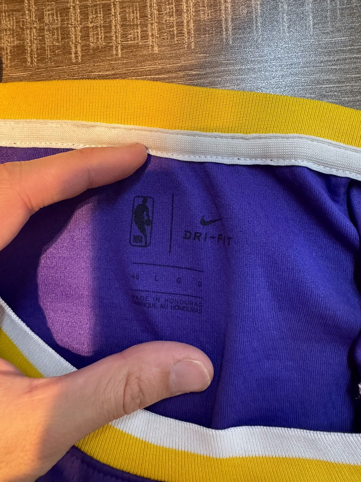 Nike Nike Lebron James Swingman Jersey 23 LA Lakers Purple Size L Size US M / EU 48-50 / 2 - 6 Thumbnail