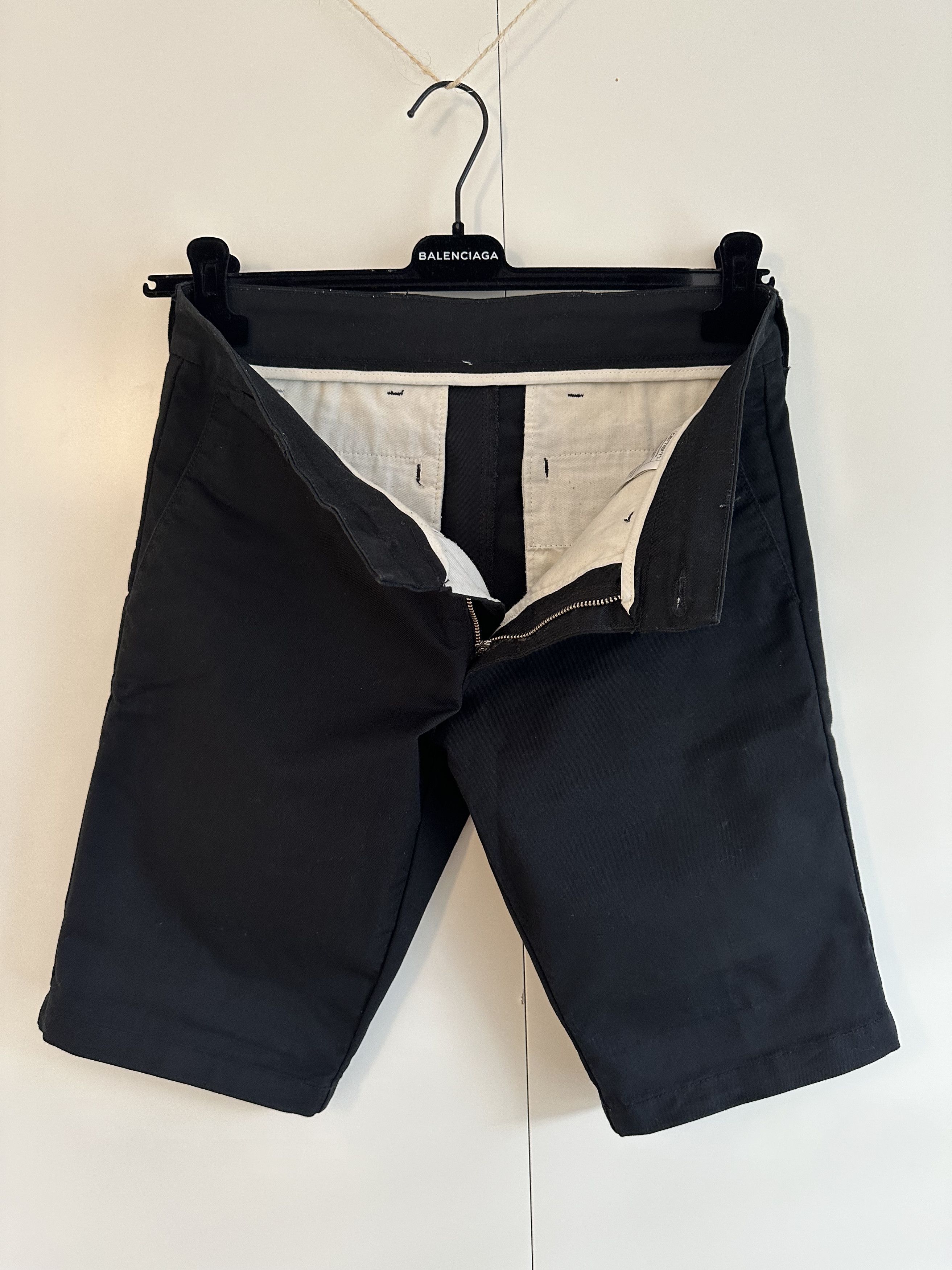 Carhartt × Carhartt Wip Men's shorts in almost new condition Size US 31 - 6 Thumbnail