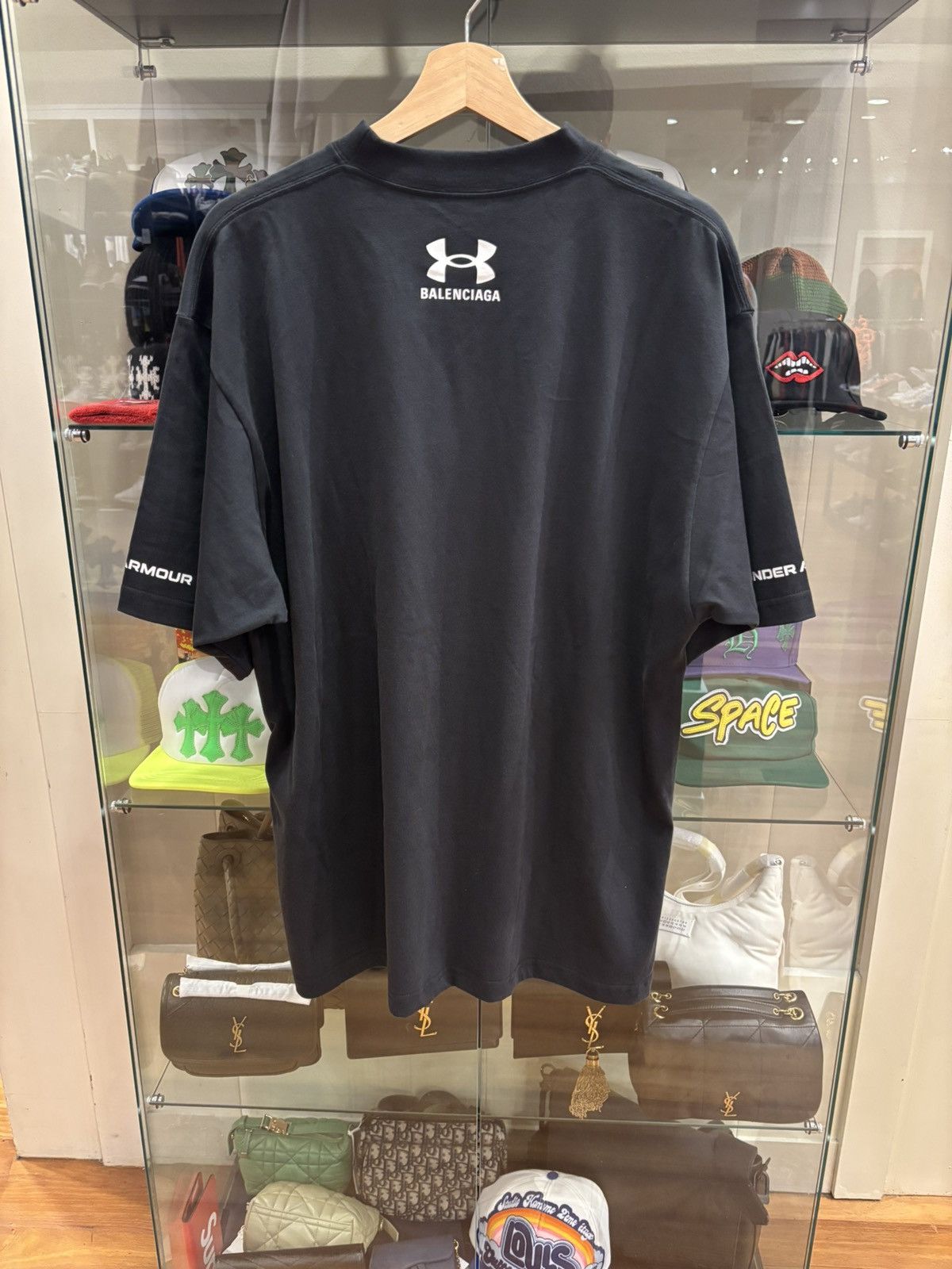 Balenciaga × Under Armour Balenciaga x Under Armour Tee Size US M / EU 48-50 / 2 - 2 Thumbnail