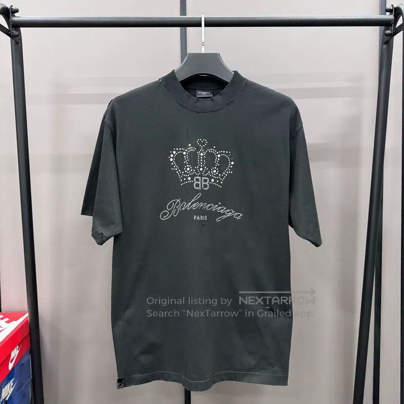 Balenciaga Balenciaga Letter Logo Printed Crown Short Sleeve T-Shirt Size US XS / EU 42 / 0 - 1 Thumbnail