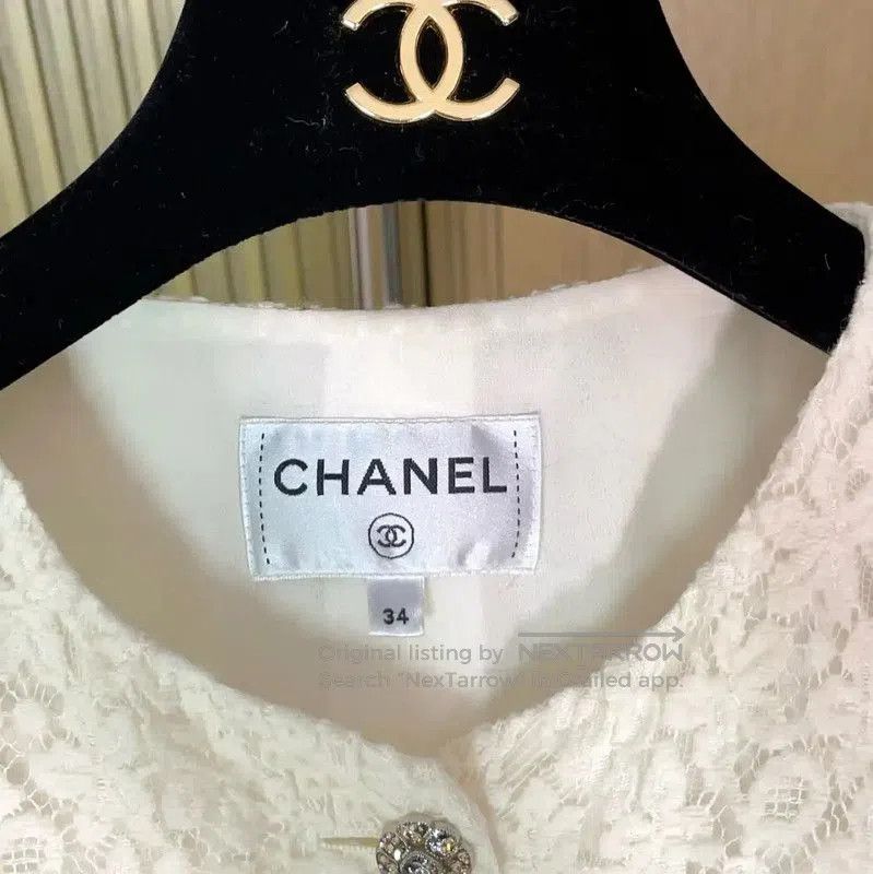 Chanel Chanel White Wool Blend Lace Sleeveless Cardigan . Size S / US 4 / IT 40 - 7 Thumbnail