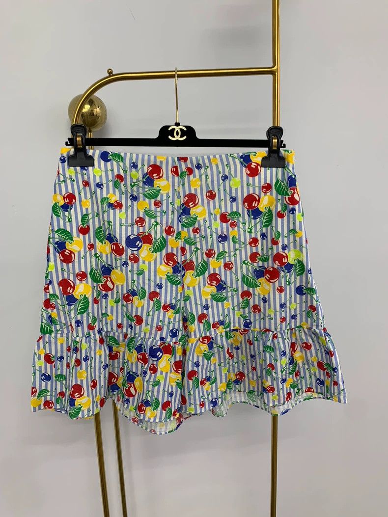 Gucci Gucci Cherry Print High-Waist Shorts - dmc Size US 30 / EU 46 - 1 Thumbnail