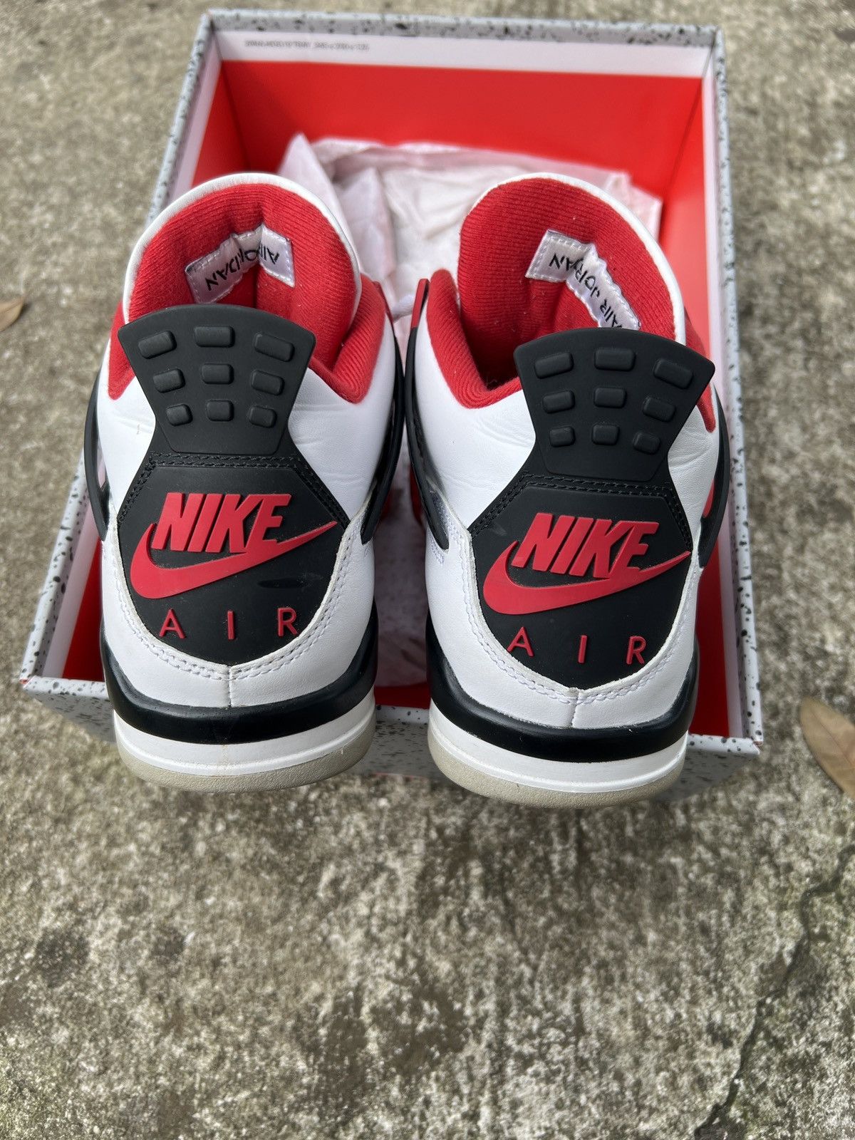 Jordan Brand × Nike Jordan Retro 4 Fire Red Size US 9.5 / EU 42-43 - 4 Thumbnail