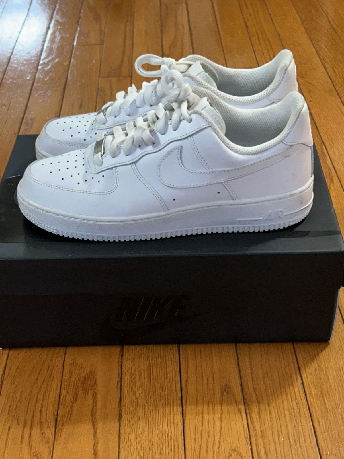 Nike Nike Air Force 1 White Size US 8.5 / EU 41-42 - 4 Thumbnail