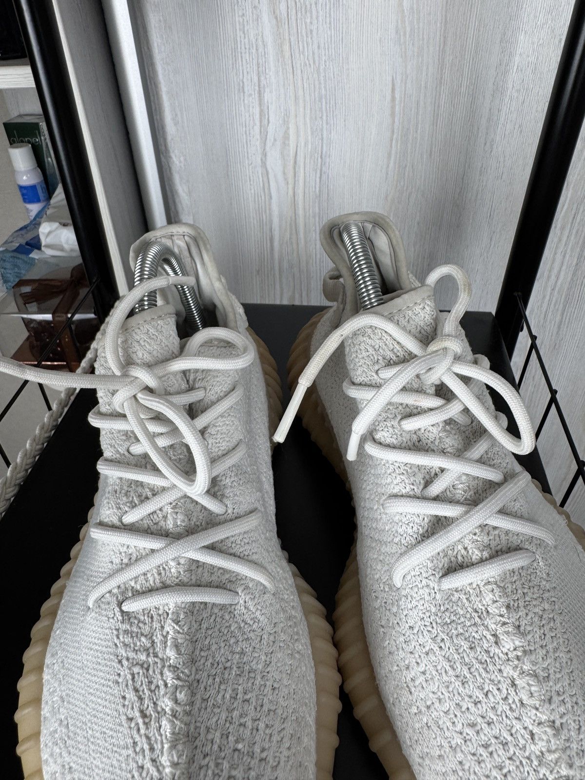 Adidas CP9366 Adidas Yeezy Boost 350 V2 Cream Triple White Size US 9.5 / EU 42-43 - 11 Thumbnail