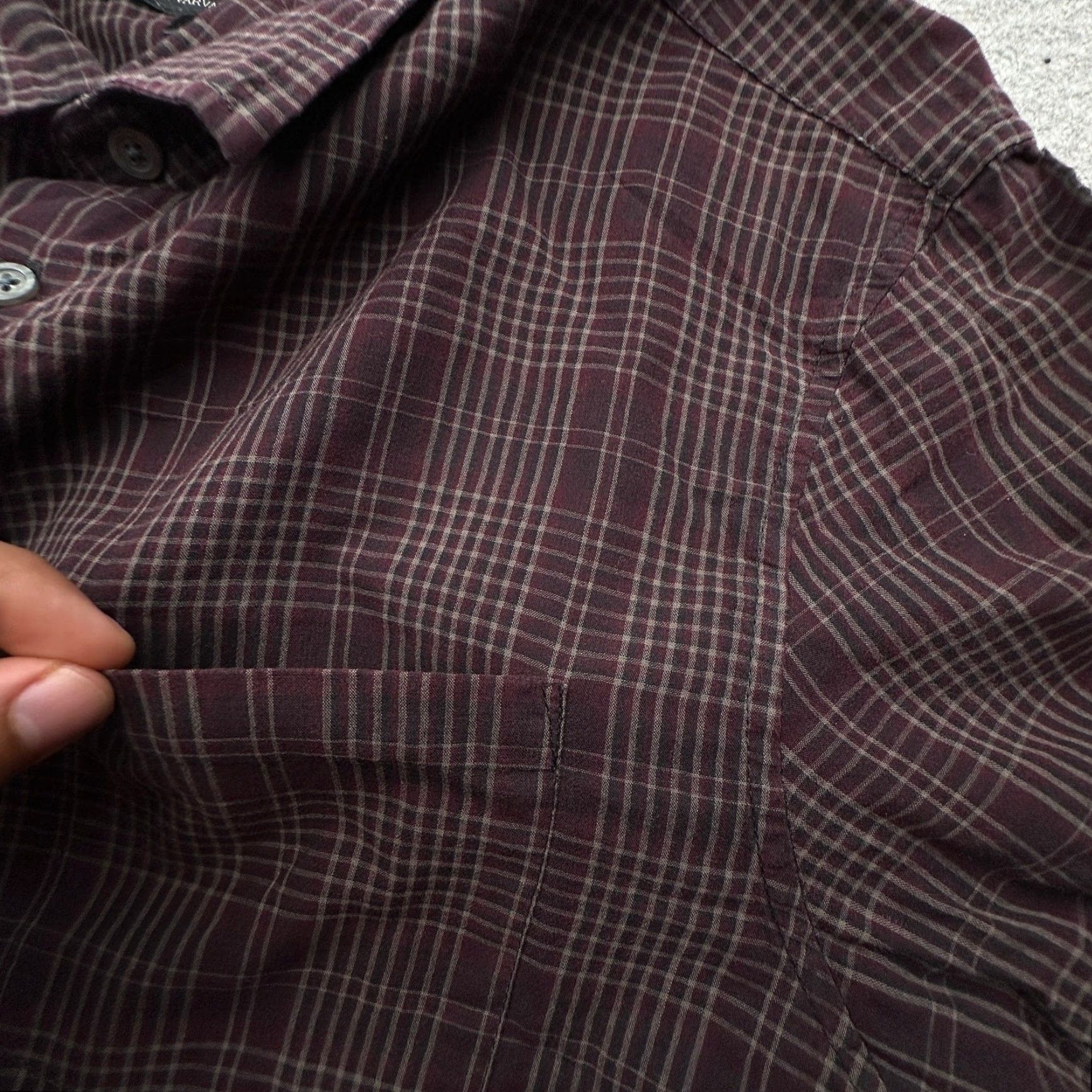 John Varvatos John Varvatos USA Plaid Long Sleeve Button Up Shirt Mens Large Black Red Pattern Plaid Button-Up Shirt Mens L Size US L / EU 52-54 / 3 - 7 Thumbnail