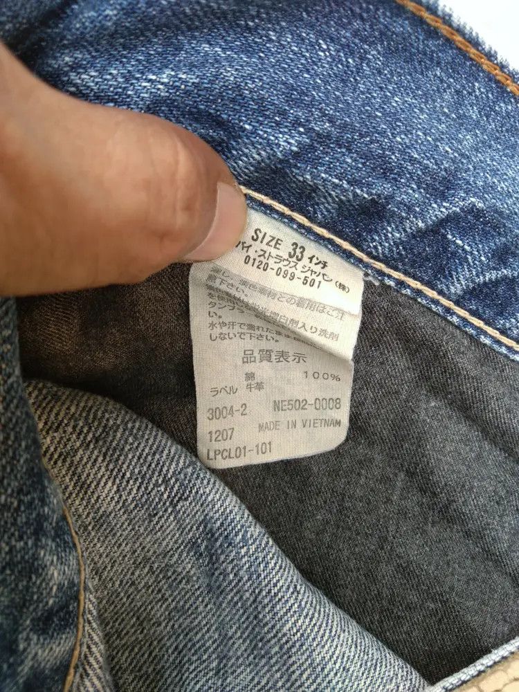 Levi's Vintage Levi's Jeans 502 Distressed Straight Leg Denim 32x32 Size US 32 / EU 48 - 6 Thumbnail