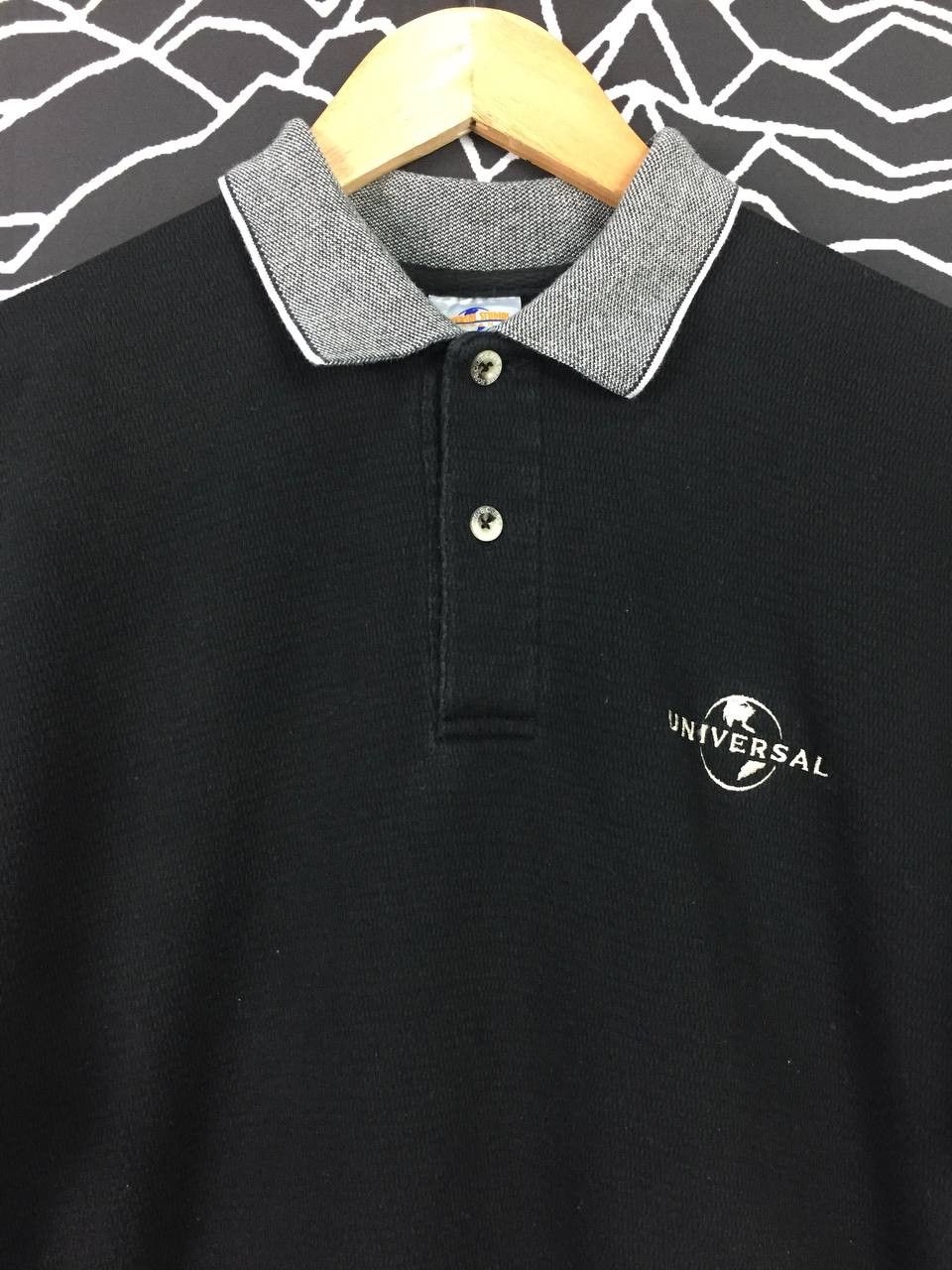 Universal Studios Vtg Universal Studios Japan Embroidered Logo Polo Shirt Size US M / EU 48-50 / 2 - 3 Thumbnail