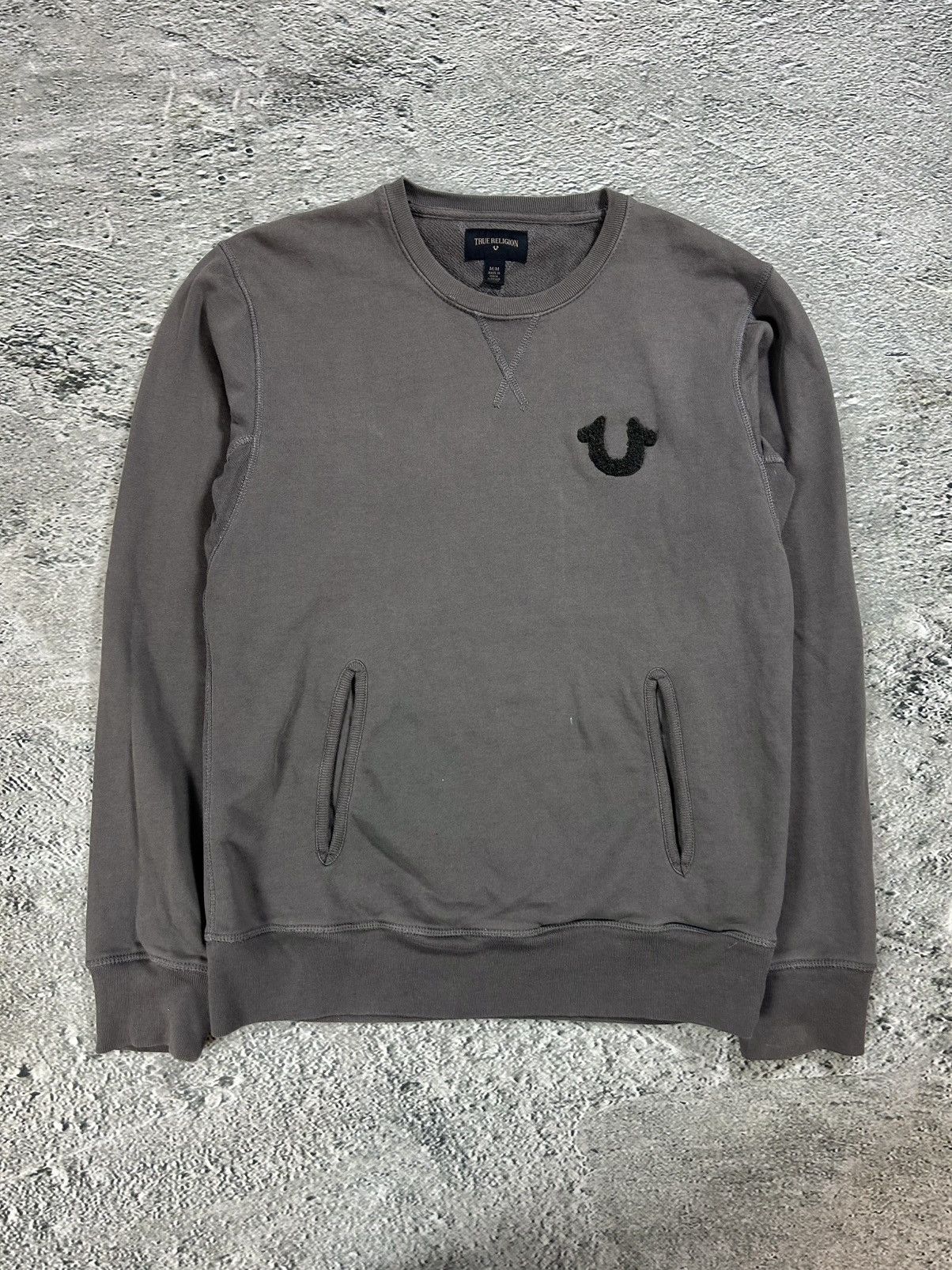 True Religion True Religion sweatshirt vintage horseshoe Y2K grey black Size US M / EU 48-50 / 2 - 1 Thumbnail