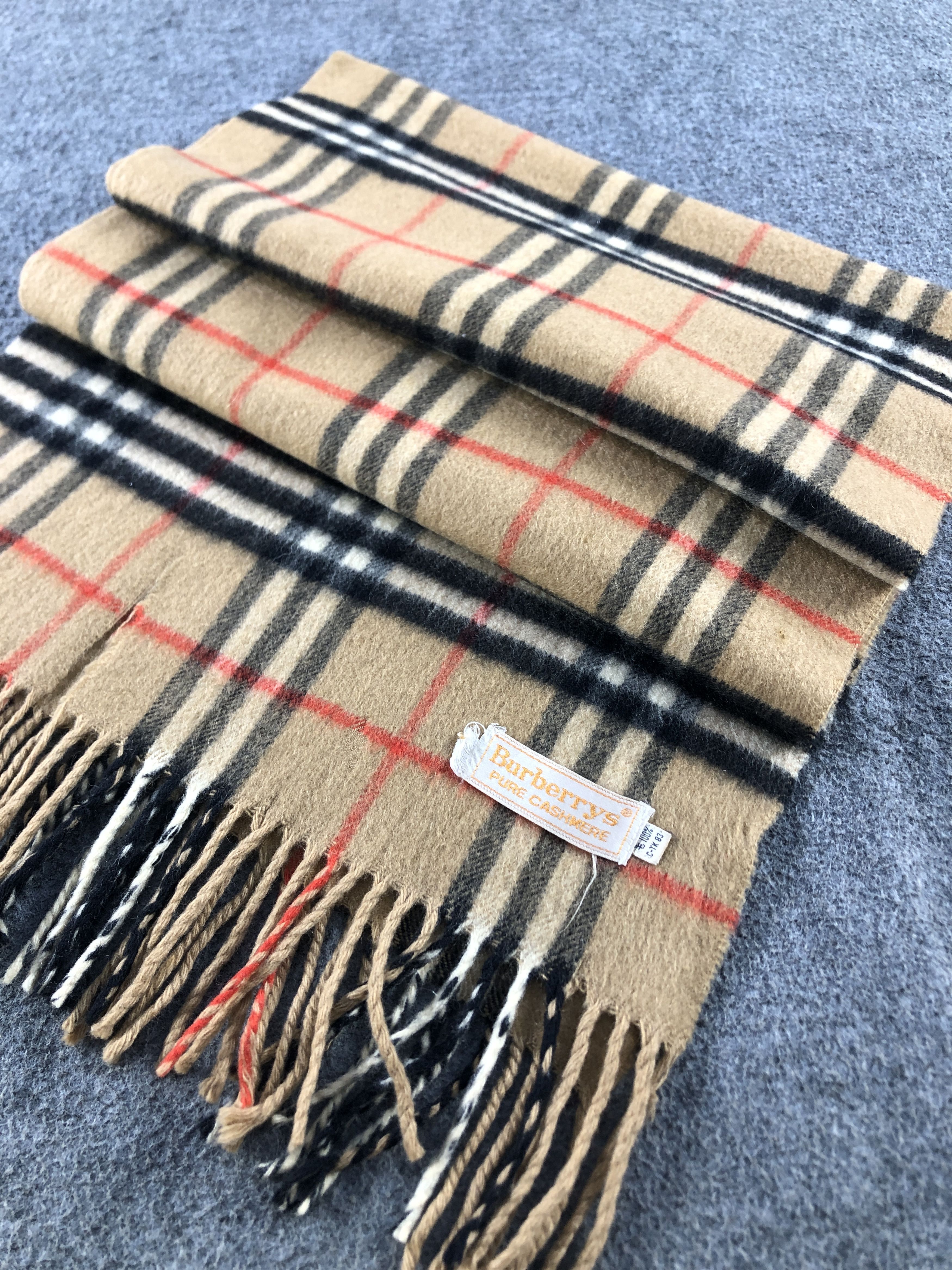 Burberry Burberry Cashmere Scarf / Muffler / Neckwear P820 Size ONE SIZE - 3 Thumbnail