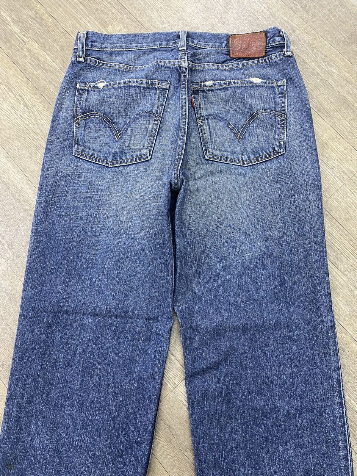 Levi's Vintage Clothing 🇯🇵Vintage Levis 502 Distressed Faded 33x32 Straight Jeans Size US 30 / EU 46 - 14 Thumbnail