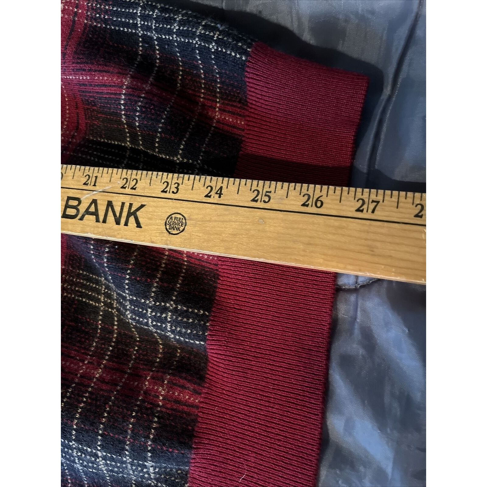 Pendleton Pendleton mens M red plaid long sleeve pullover wool sweater Size US M / EU 48-50 / 2 - 16 Thumbnail