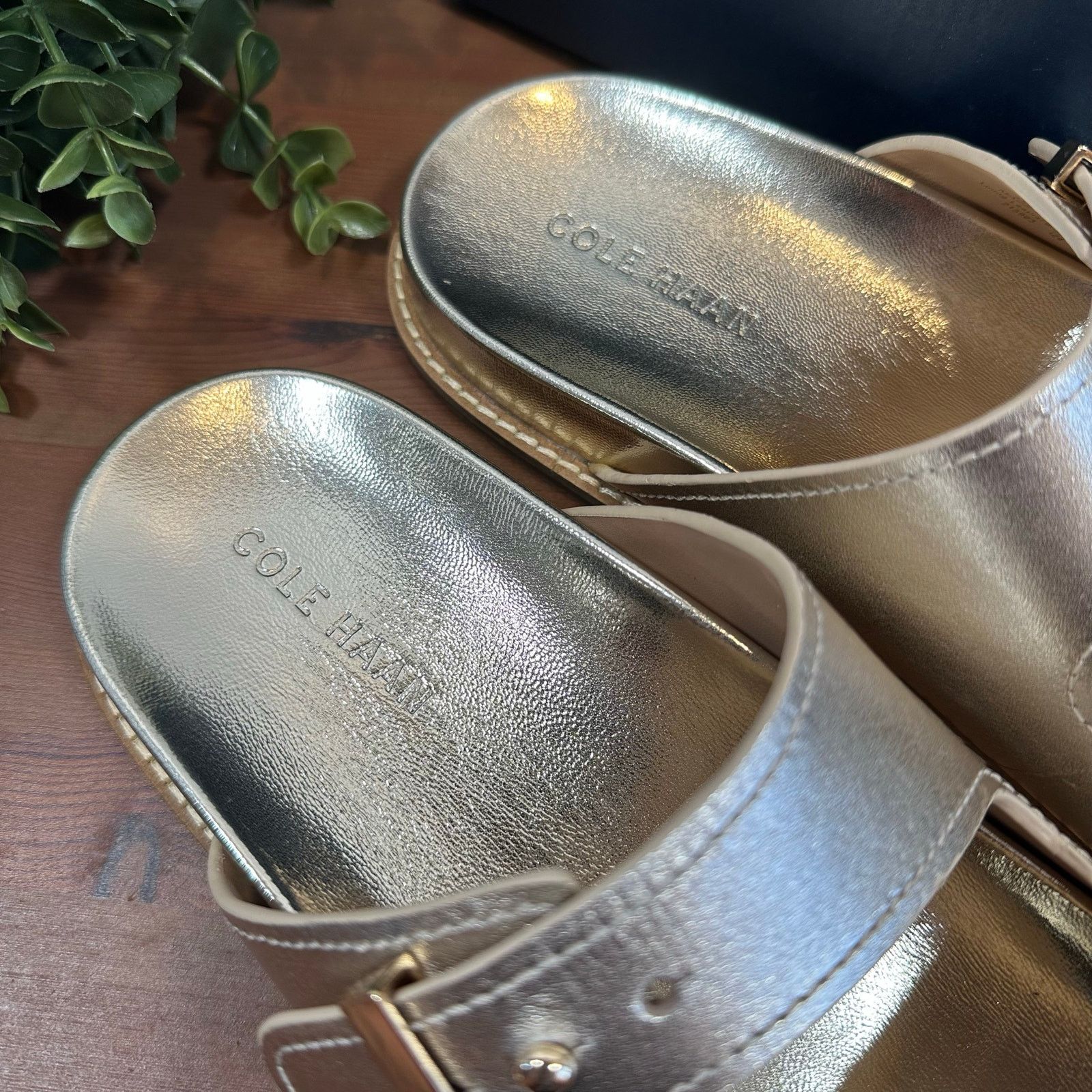 Cole Haan Cole Haan Women's Marisol Footbed Sandals Soft Gold Leather Size US 7 / IT 37 - 5 Thumbnail