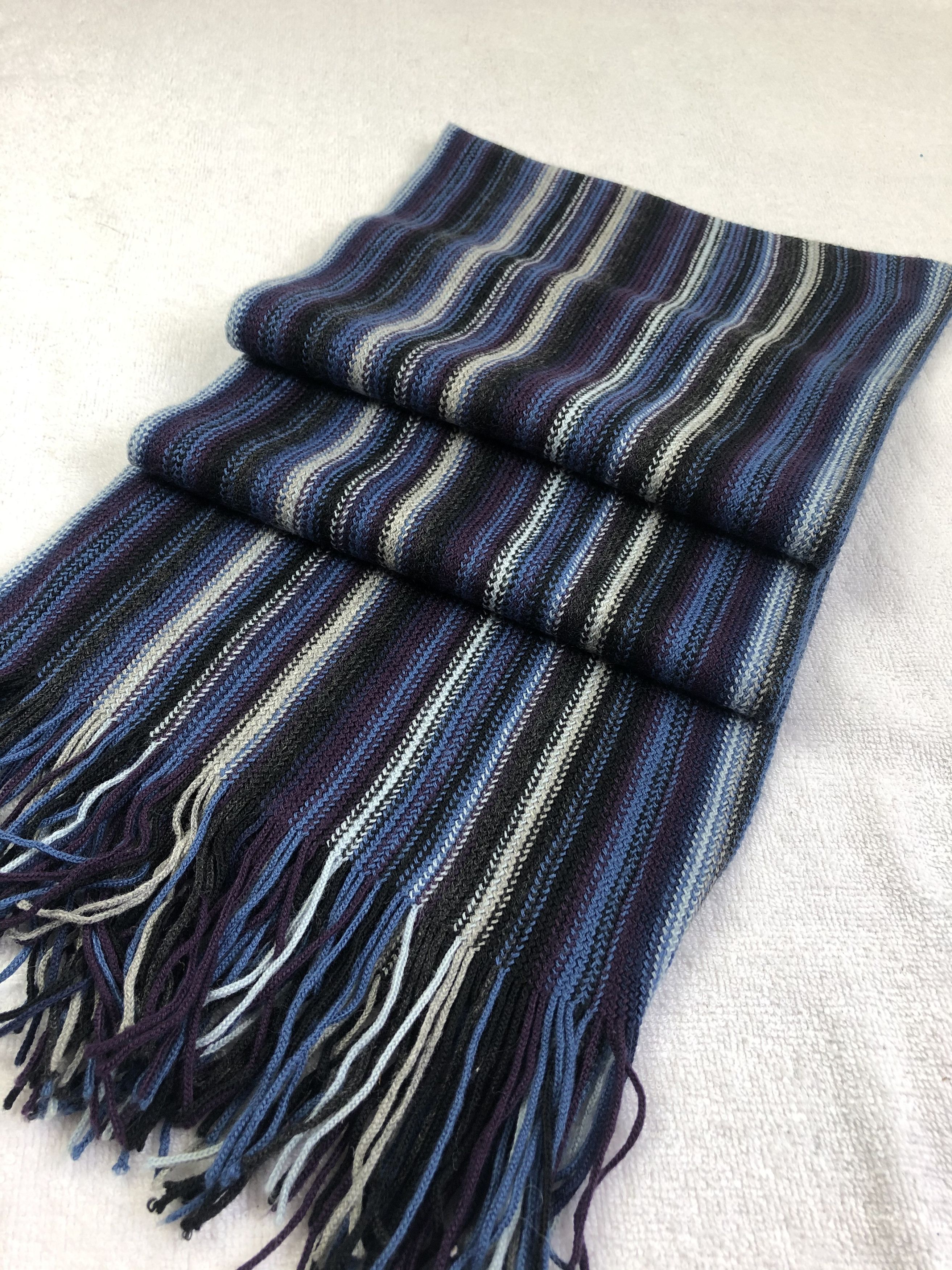 Journal Standard Journal Standard Scarf / Muffler / Neckwear Size ONE SIZE - 2 Thumbnail