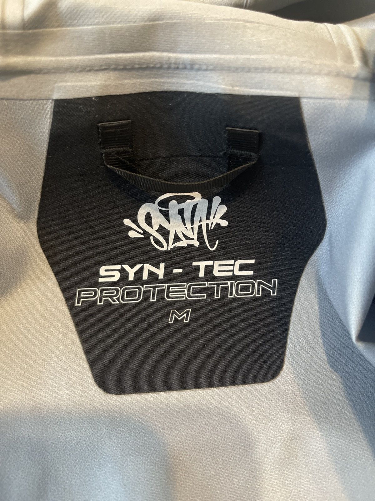 Designer Syna World Waterproof Trek Jacket Size US M / EU 48-50 / 2 - 6 Thumbnail