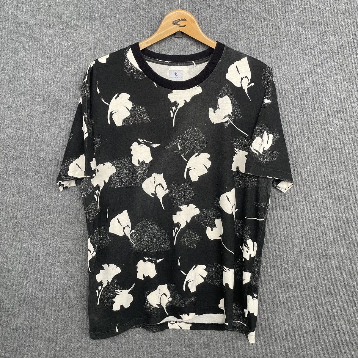 R.Newbold Vintage R Newbold All Over Print T Shirt Size US L / EU 52-54 / 3 - 1 Thumbnail