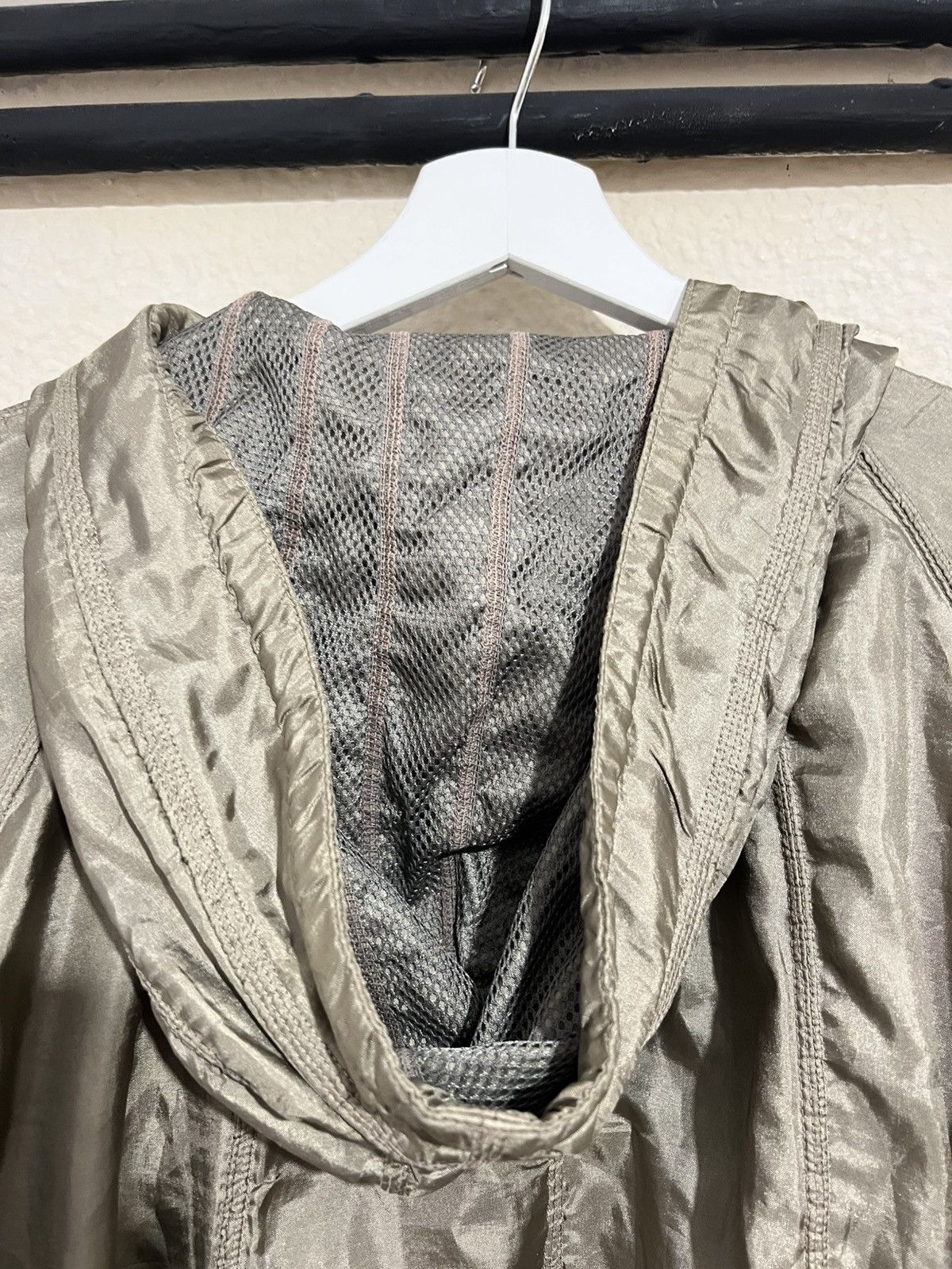 Issey Miyake × Japanese Brand × Vintage Issey Miyake khaki/Green Sage Mesh Windbreaker jacket Size L / US 10 / IT 46 - 13 Thumbnail