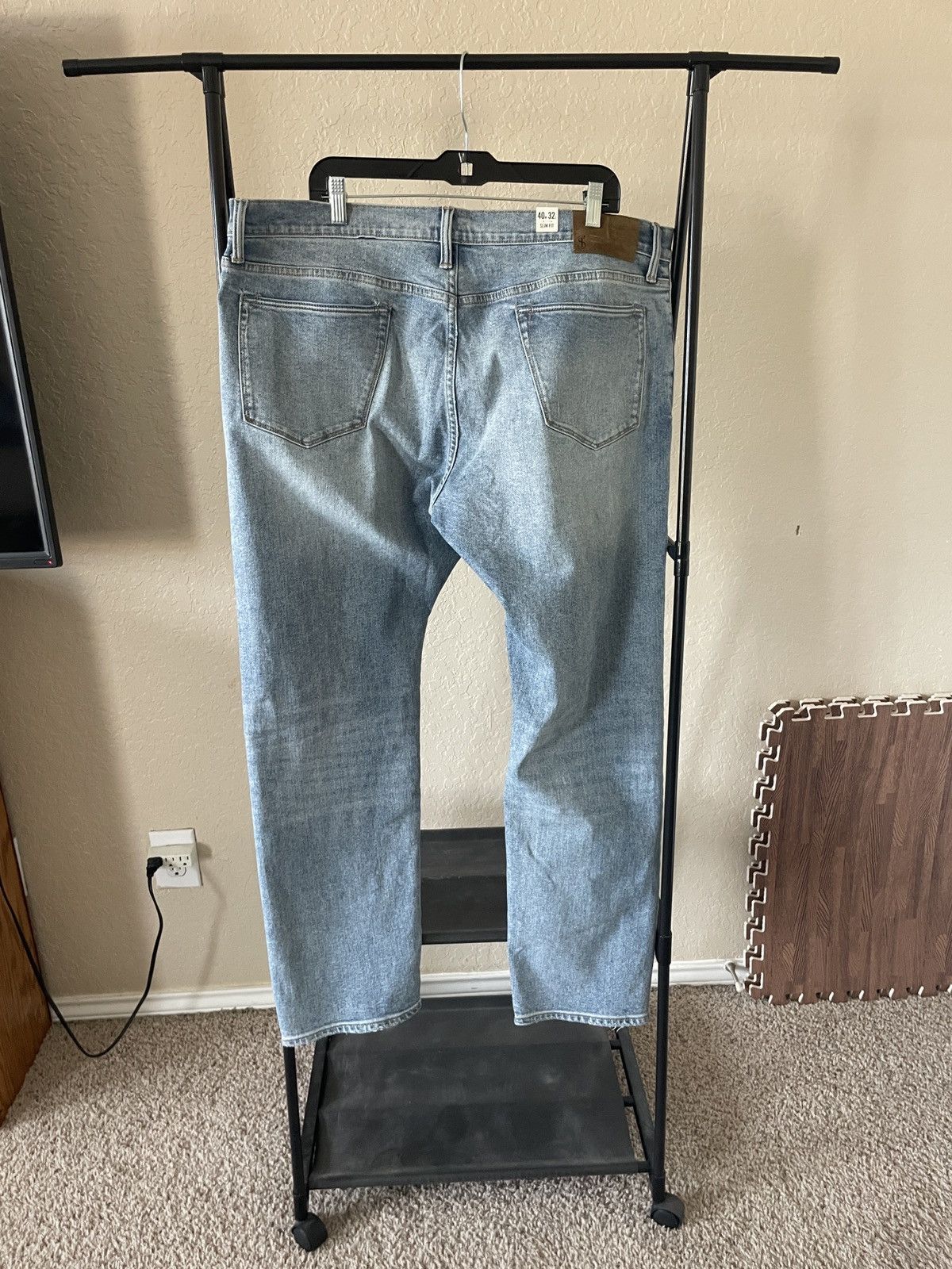 Todd Snyder Slim Fit stretch Destroyed denim jeans nwt 208.00 Size US 42 / EU 58 - 5 Thumbnail