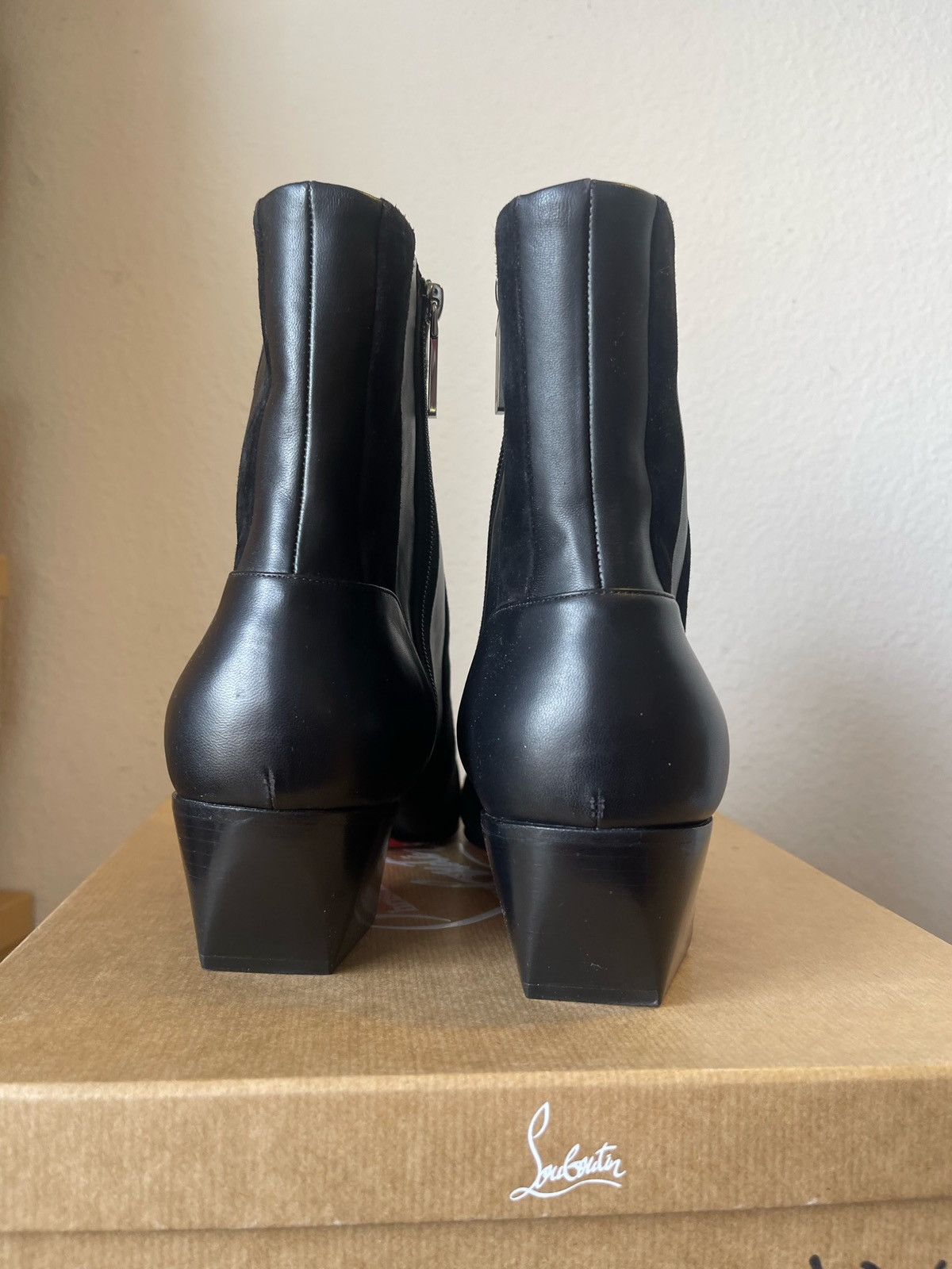 Christian Louboutin Christian Louboutin Leather and Suede Chelsea Boots Size US 12 / EU 45 - 6 Thumbnail