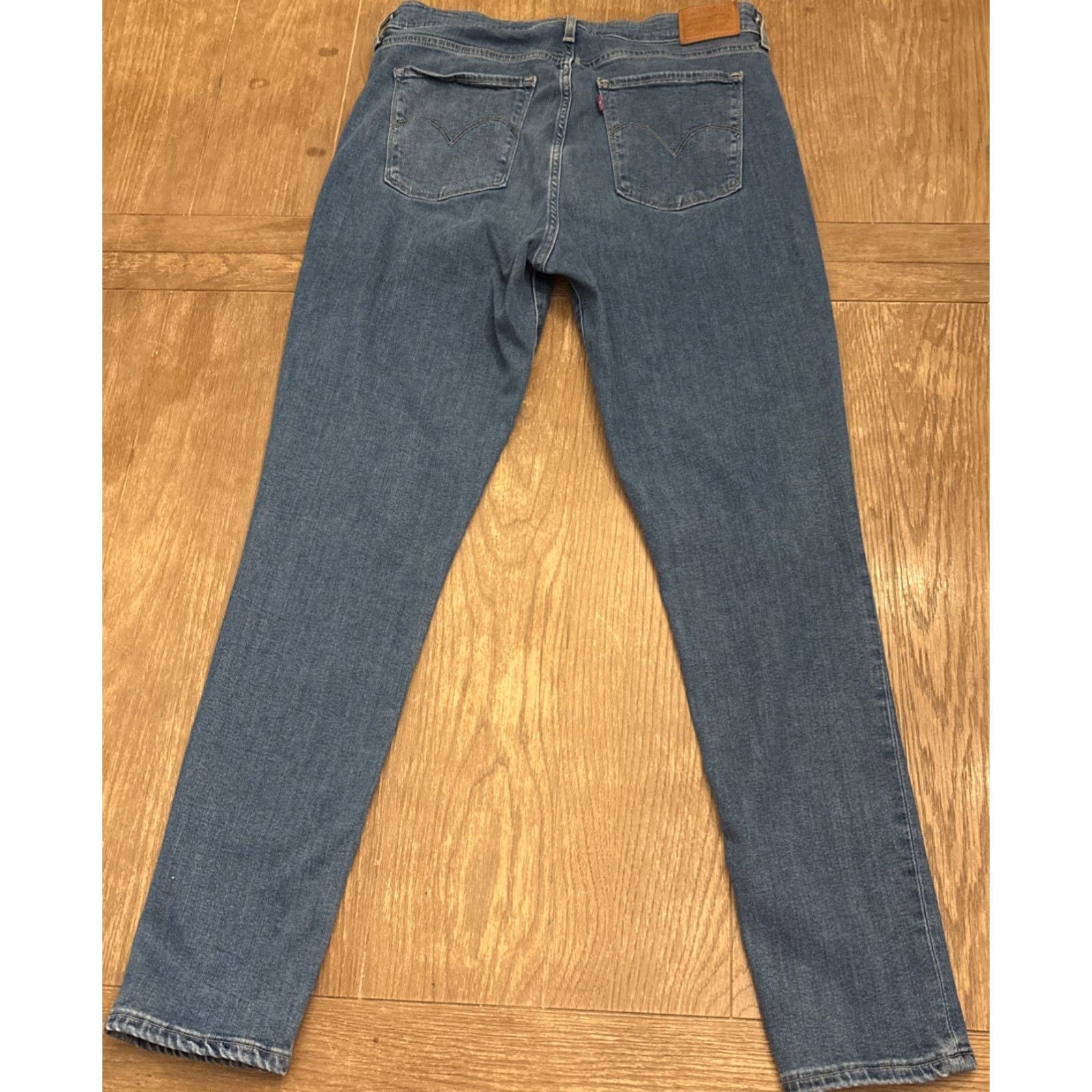 Levi's Levi's 721 High Rise Skinny Jeans Medium Wash Blue Womens Size 32 Big E Size 24" / US 00 / IT 34 - 7 Thumbnail