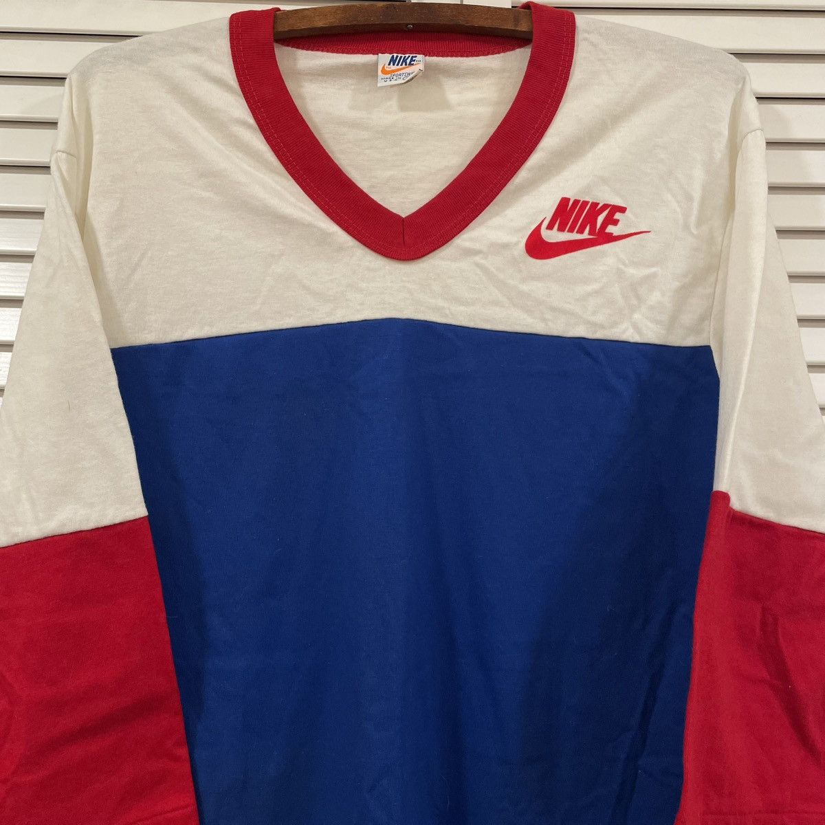 Nike Vintage 70s Nike Sportswear Long Sleeve Shirt USA Orange Tag Size US L / EU 52-54 / 3 - 2 Thumbnail