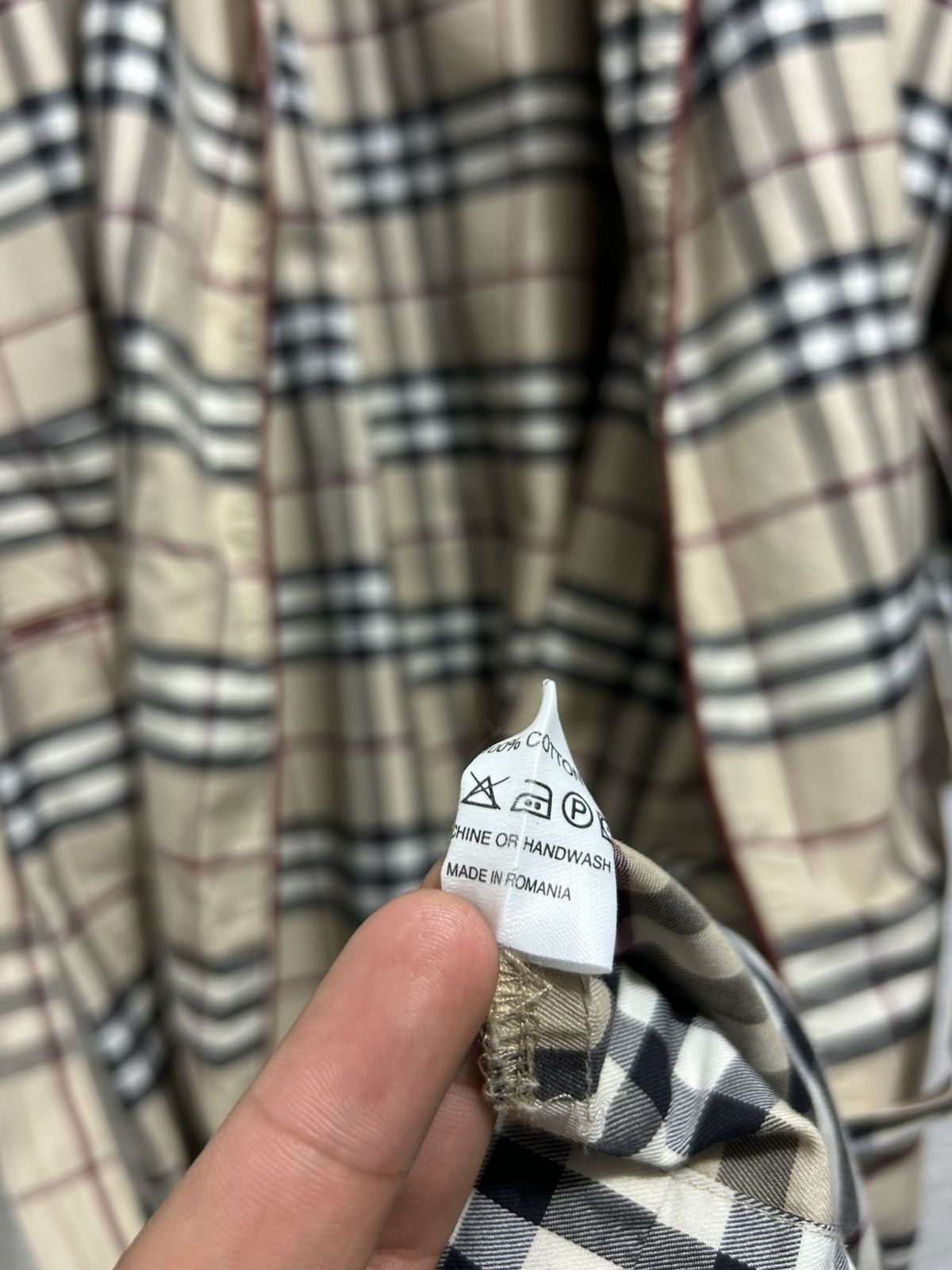 Burberry Burberry London VTG Novacheck Light Bath Size US L / EU 52-54 / 3 - 3 Thumbnail