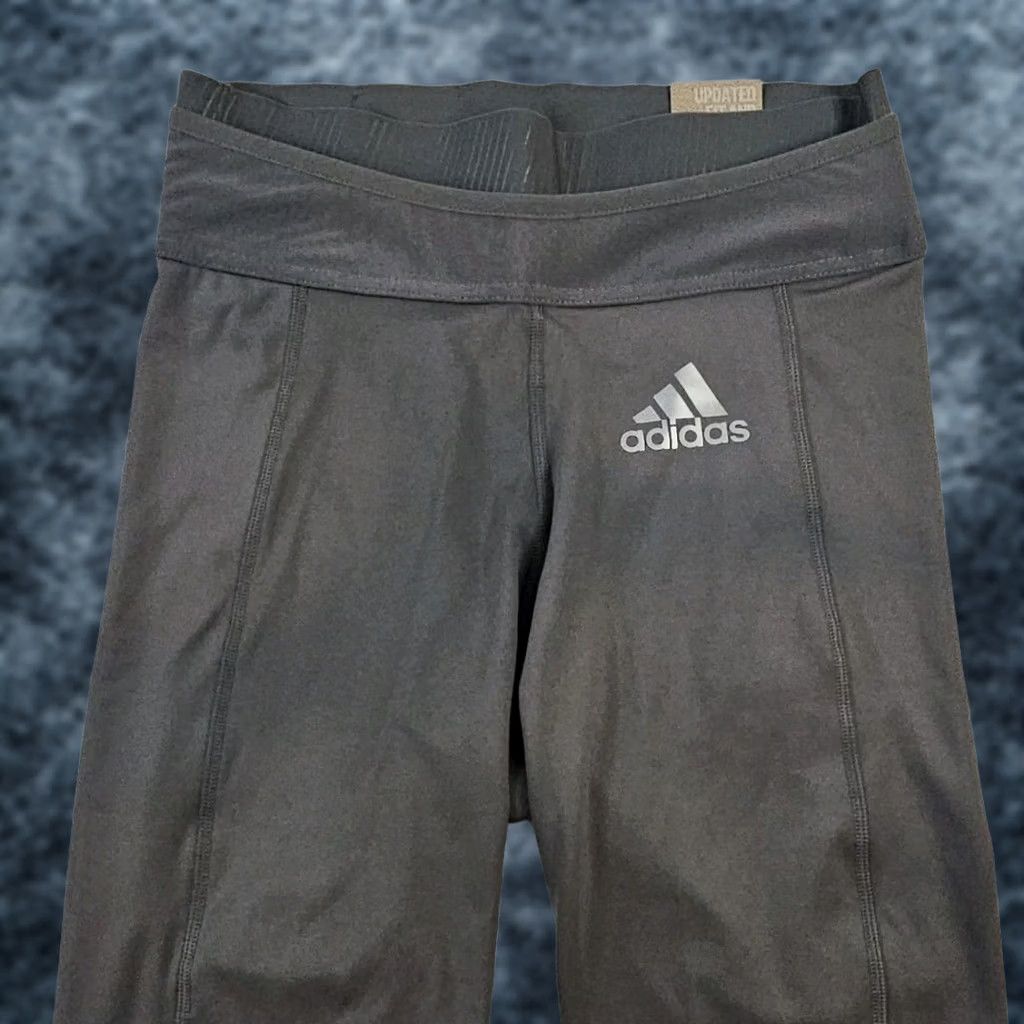 Adidas Adidas Primegreen Aeroready Techfit 3" Mid Rise Gray Womens S Volleyball Shorts Size 28" / US 6 / IT 42 - 1 Thumbnail