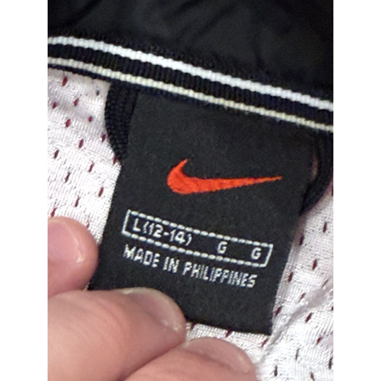Nike Nike Vintage Mesh Lined Windbreaker Y2K Embroidered Spellout Size US L / EU 52-54 / 3 - 3 Thumbnail