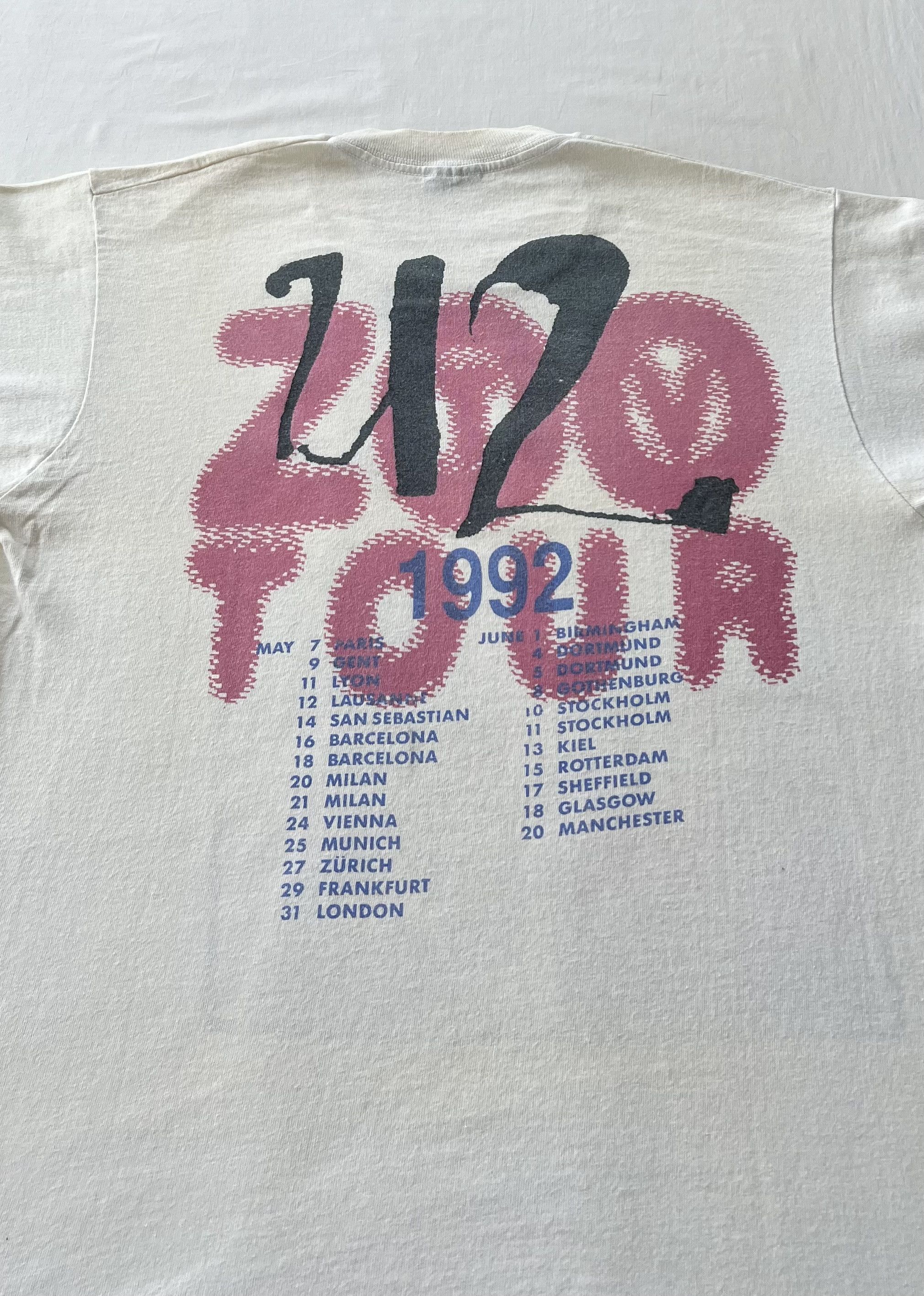 Band Tees Vintage 1992 U2 Zoo Tour White T-shirt Size US L / EU 52-54 / 3 - 19 Thumbnail