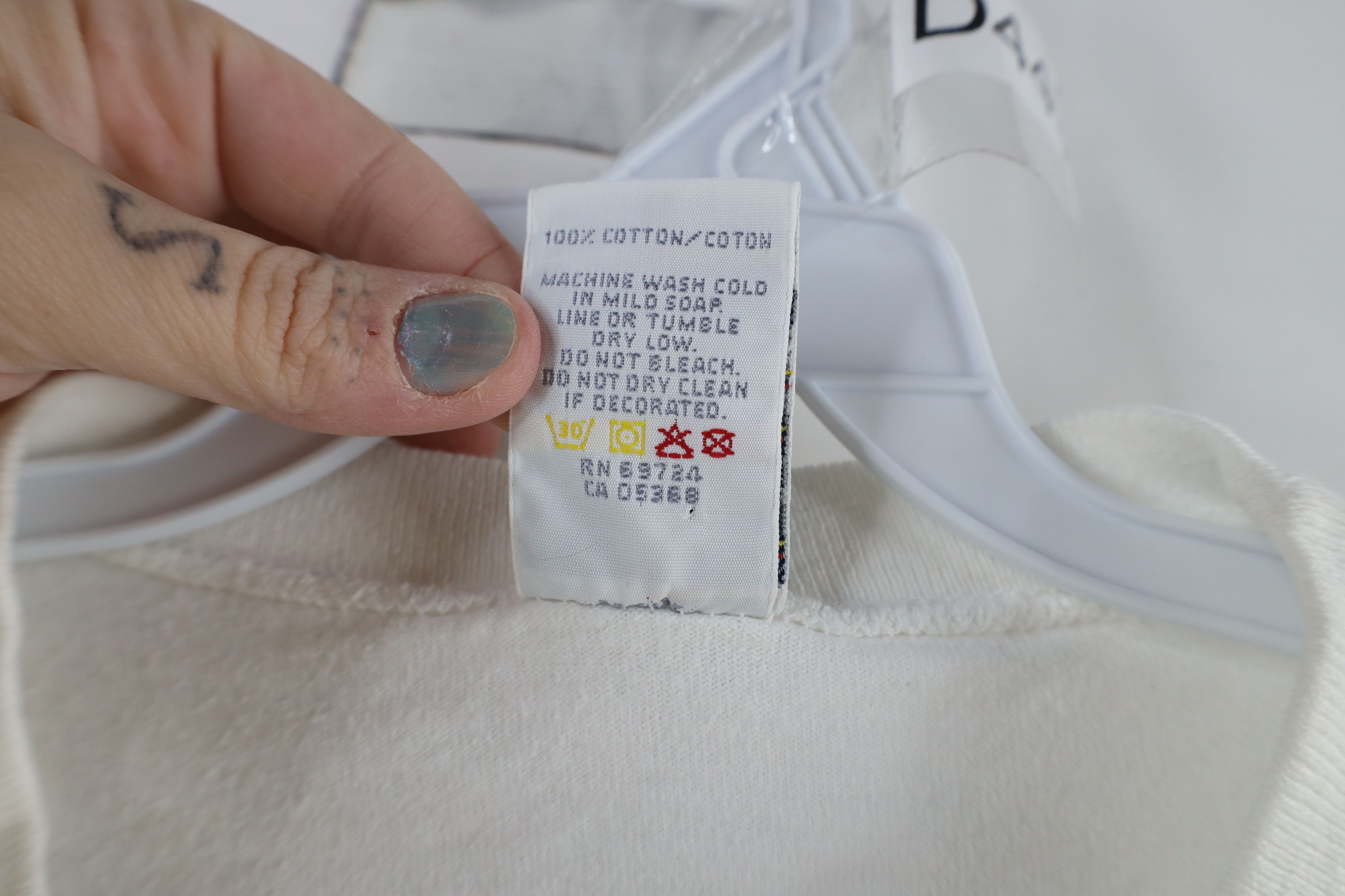 Columbia × Vintage Vintage 90s Columbia Heavyweight Cotton T-Shirt White USA Size US L / EU 52-54 / 3 - 7 Thumbnail