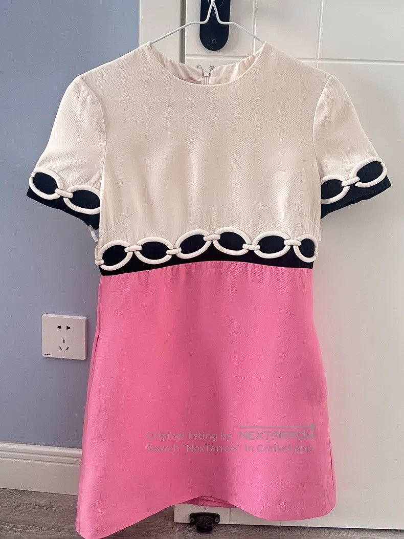 Valentino Valentino Pink chain show silk wool dress Size XS / US 0-2 / IT 36-38 - 1 Thumbnail