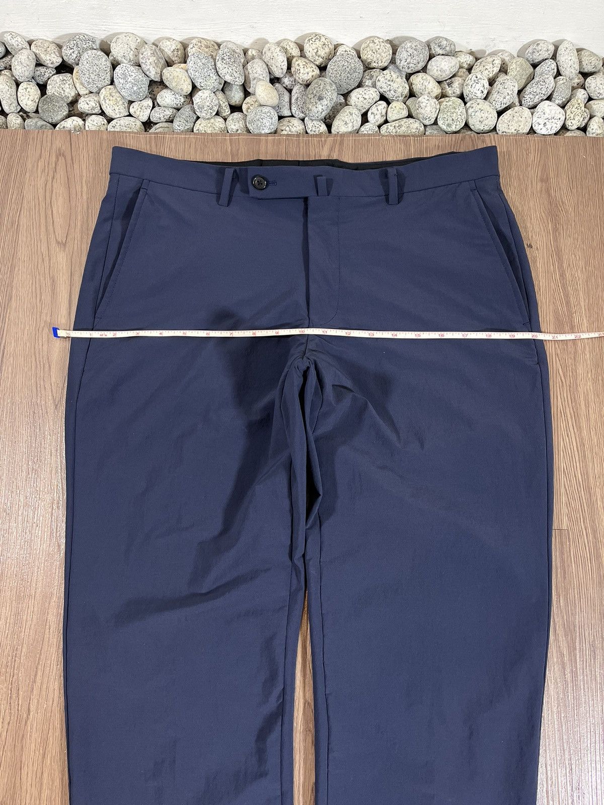 Katharine Hamnett London Katharine Hamnett London Nylon Blend Technical Trousers Size US 35 - 13 Thumbnail