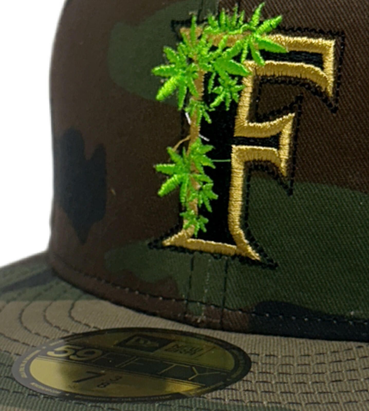 New Era New Era x Cam'Ron x Flee Farms Custom Camo 59FIFTY 7 3/8 Size ONE SIZE - 1 Thumbnail