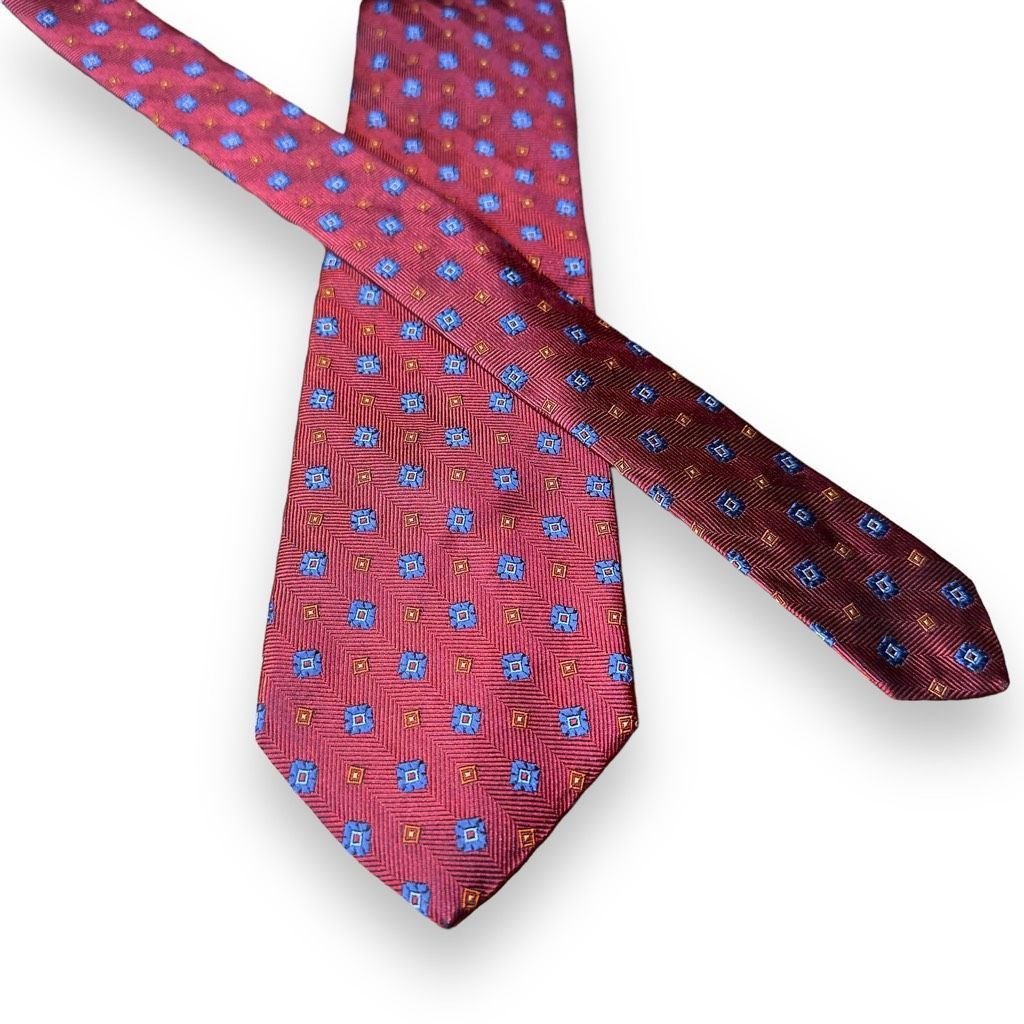 Brooks Brothers Brooks Brothers Crimson Red Flower Print Handmade Silk Tie Size ONE SIZE - 1 Thumbnail