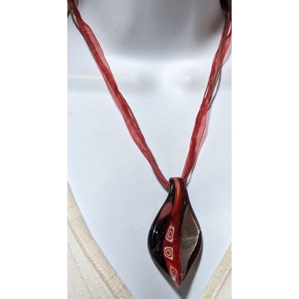 Other Red And Black Glass Leaf Pendant Necklace Size ONE SIZE - 8 Thumbnail