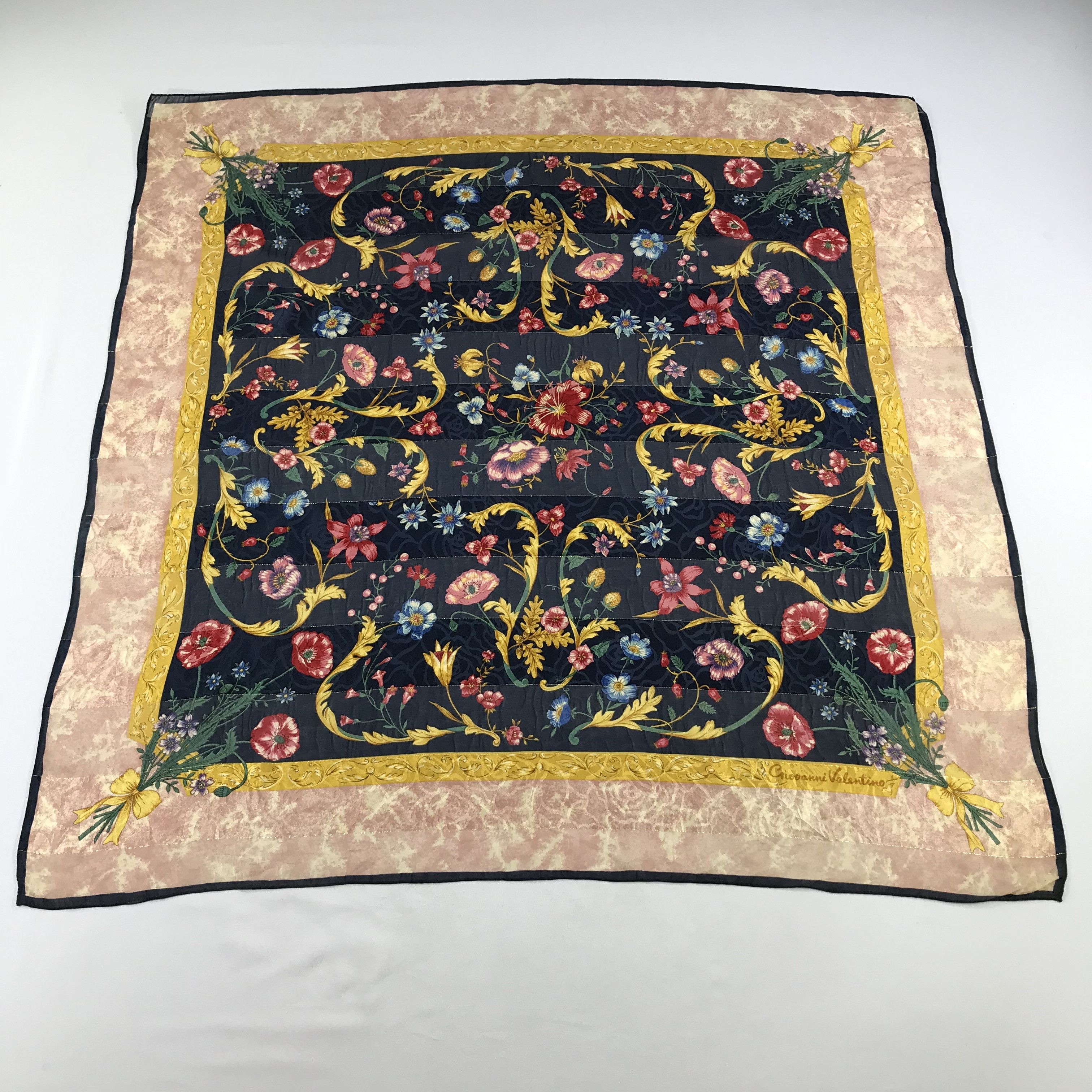 Japanese Brand Giovanni Valentino Floral Slit Thread Silk Scarf M187 Size ONE SIZE - 2 Thumbnail