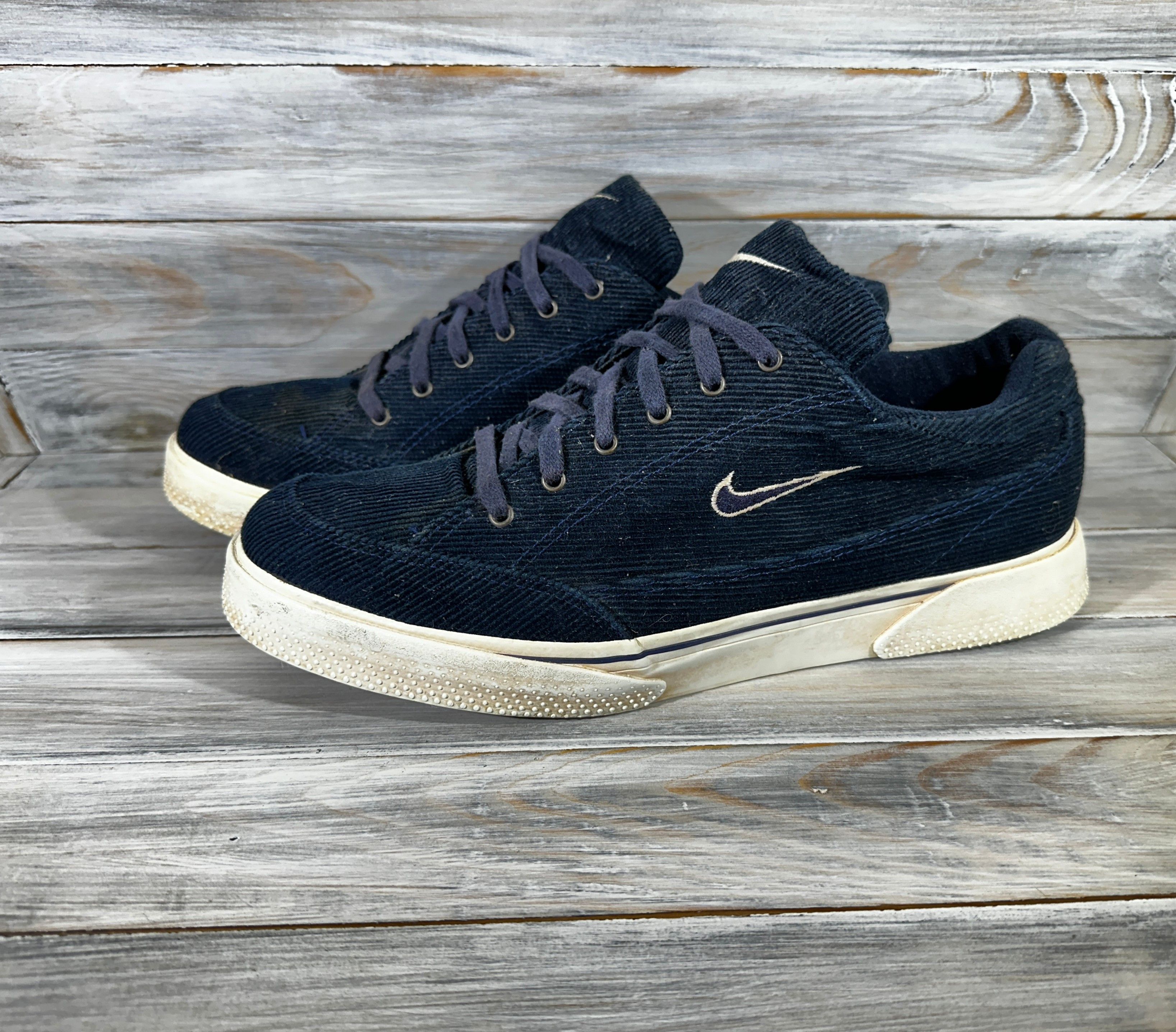 Nike × Vintage Vintage Nike Velvet 1998 Men's Sneakers Made In Thailand Size US 11 / EU 44 - 5 Thumbnail