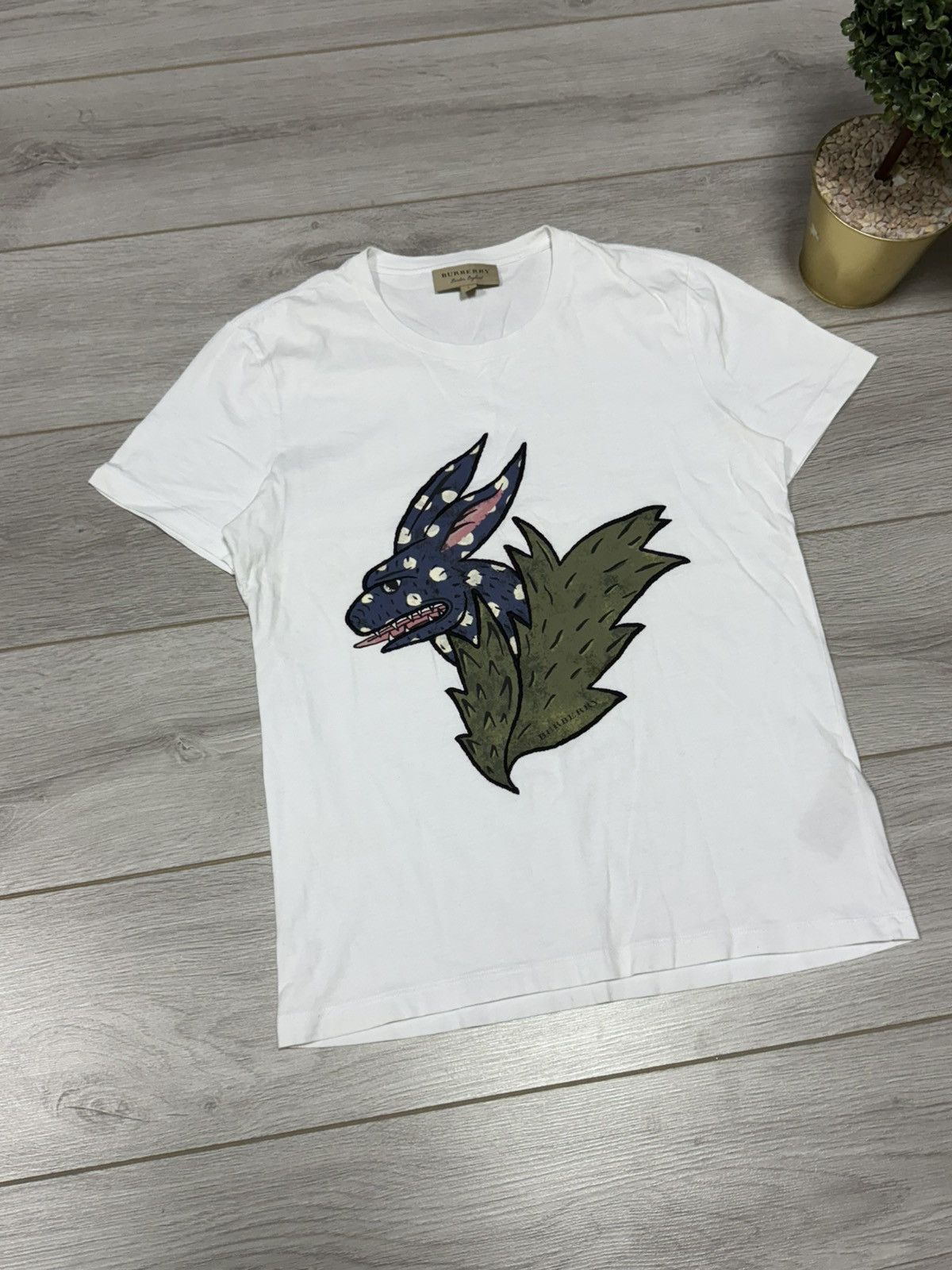 Burberry Burberry London England monster vintage tee shirt fox Size US S / EU 44-46 / 1 - 3 Thumbnail