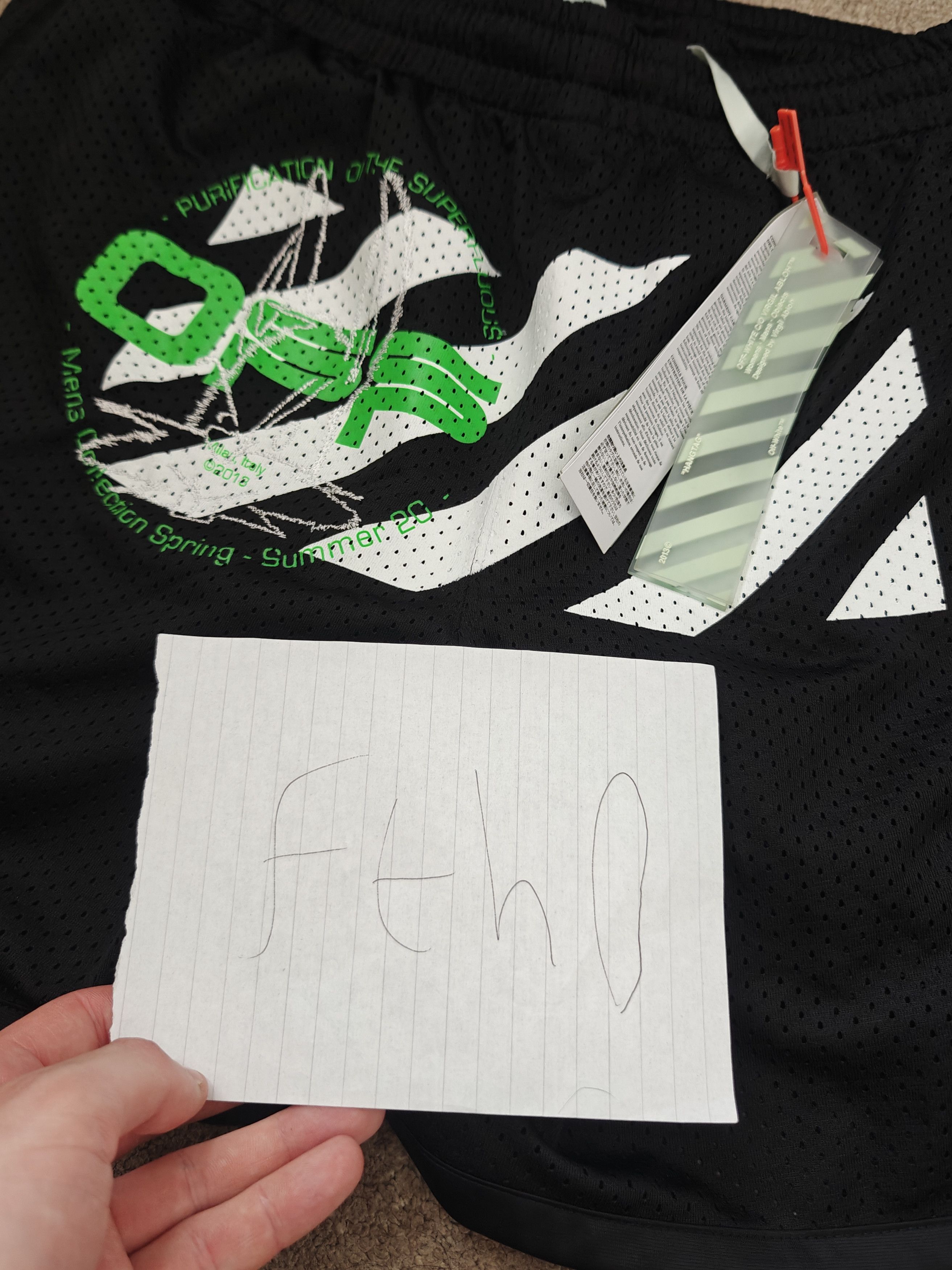 Off-White Off-White Harry the Bunny Basketball Shorts Size US 34 / EU 50 - 13 Thumbnail