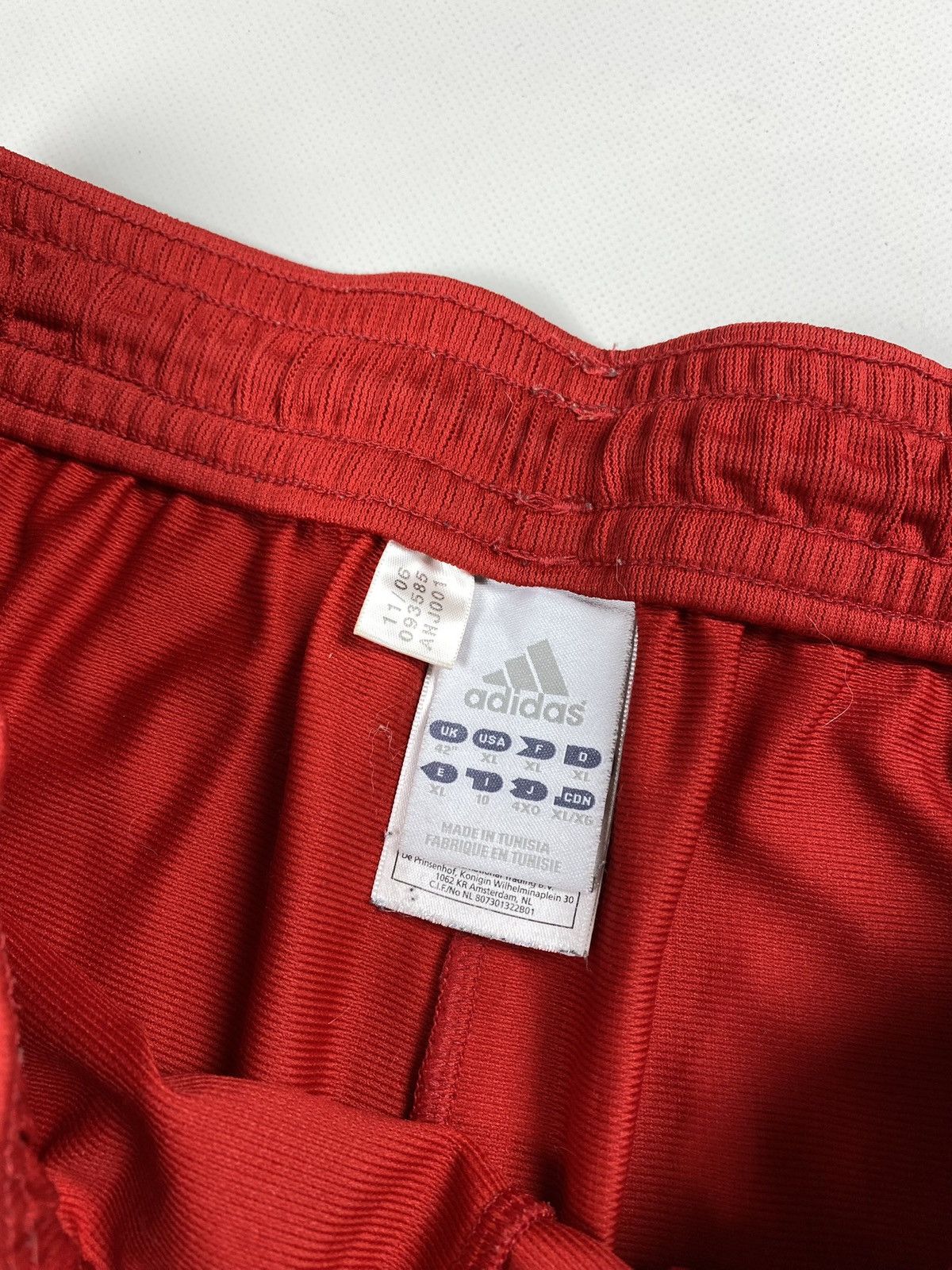 Adidas Adidas FC Bayern Munchen 2006 men’s shorts Size US 36 / EU 52 - 11 Thumbnail